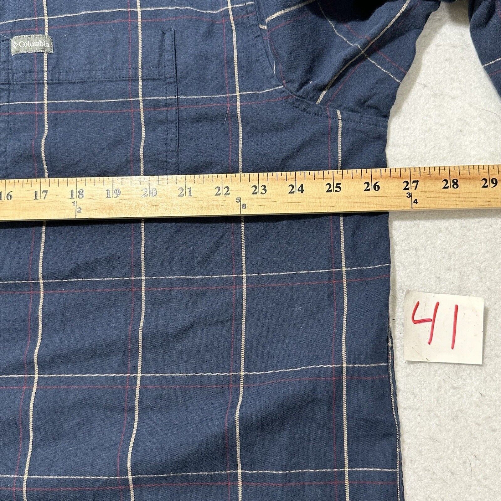 Columbia Columbia XXL Vapor Ridge Button Down Shirt Navy Blue Plaid Size US XXL / EU 58 / 5 - 9 Thumbnail