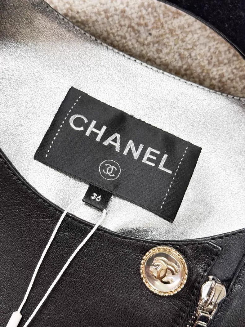 Chanel Chanel Stitching silver letter logo leather jacket Size XS / US 0-2 / IT 36-38 - 4 Thumbnail
