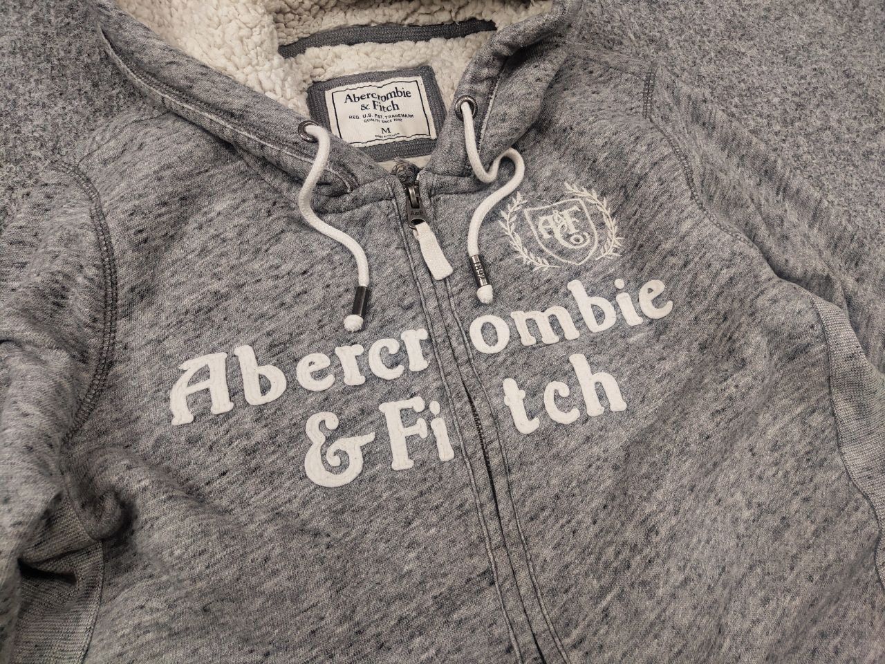 Abercrombie & Fitch Abercrombie & Fitch Vintage Zip Sherpa Fur Hoodie Y2K Style Size US M / EU 48-50 / 2 - 9 Thumbnail