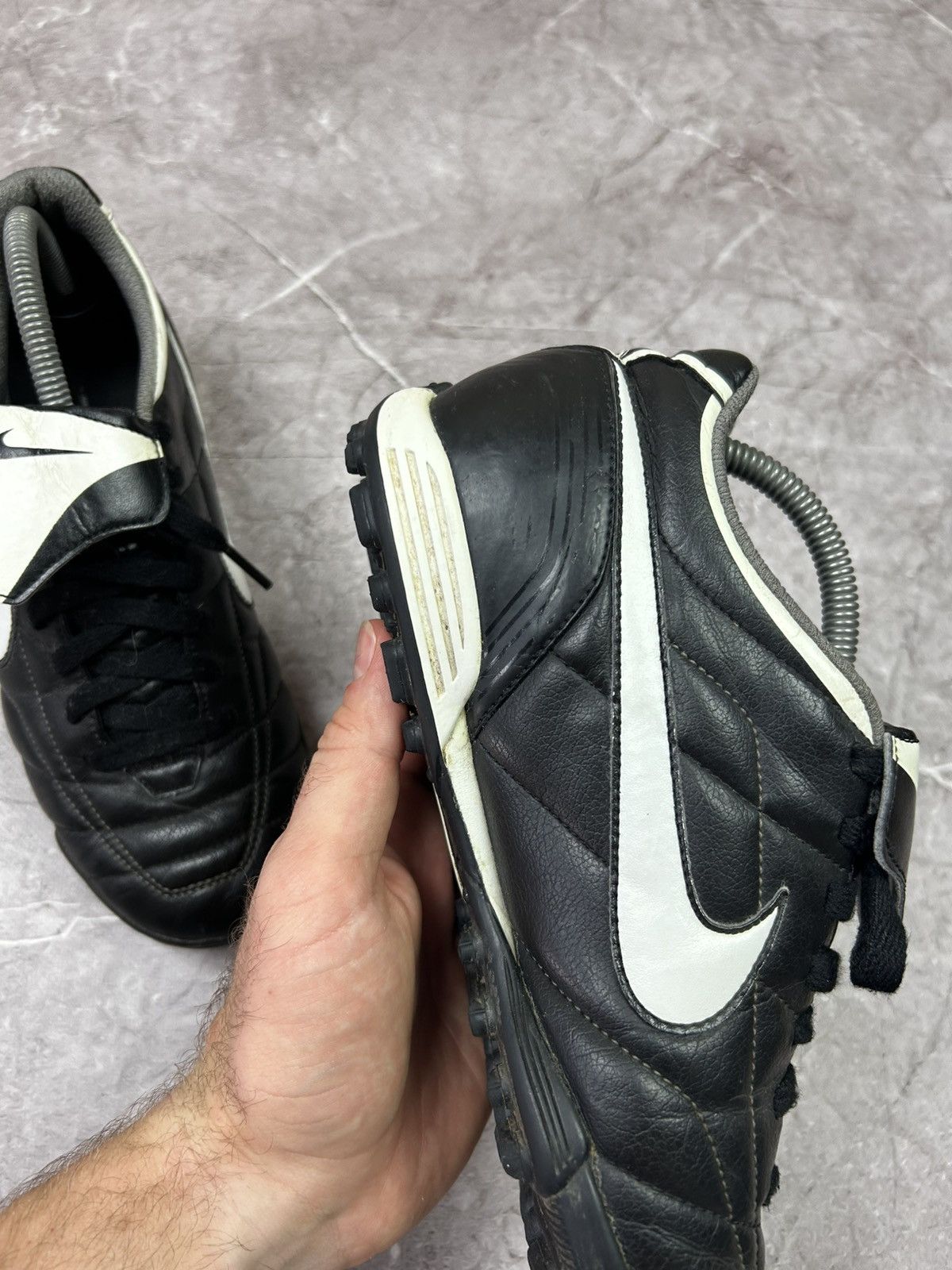 Nike Nike Tiempo Vintage 2004 Natural Leather Football Trainers Size US 7.5 / EU 40-41 - 8 Thumbnail
