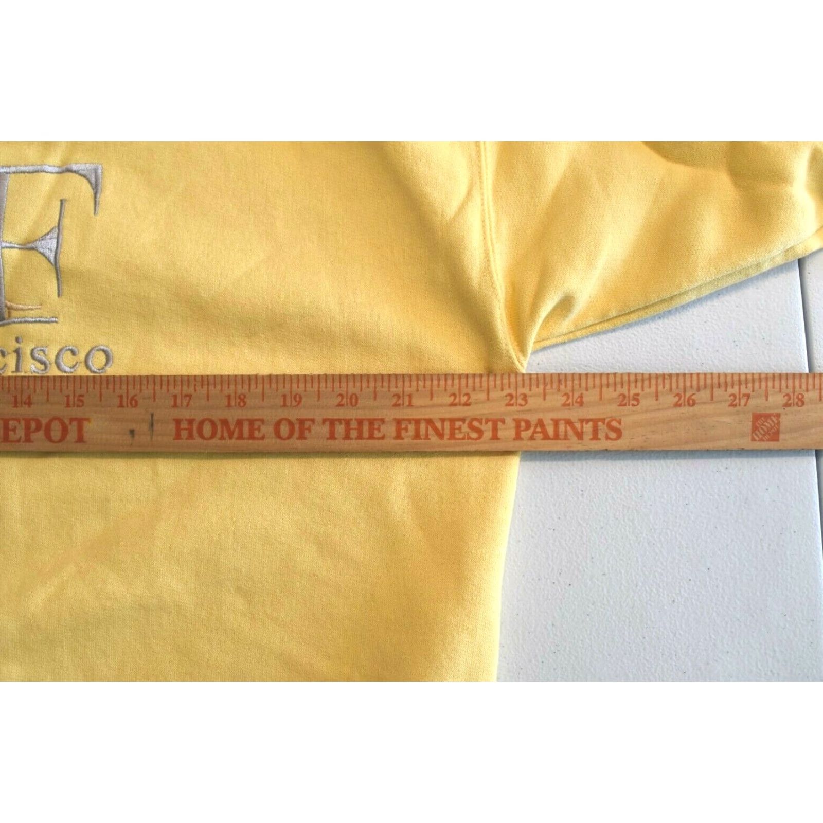 Hanes VINTAGE Hanes Sweatshirt Unisex Adults Crew Neck Long Sleeve Yellow Cotton Blend Embroidered San Francisco California Golden Gate Bridge Medium Size US M / EU 48-50 / 2 - 6 Thumbnail