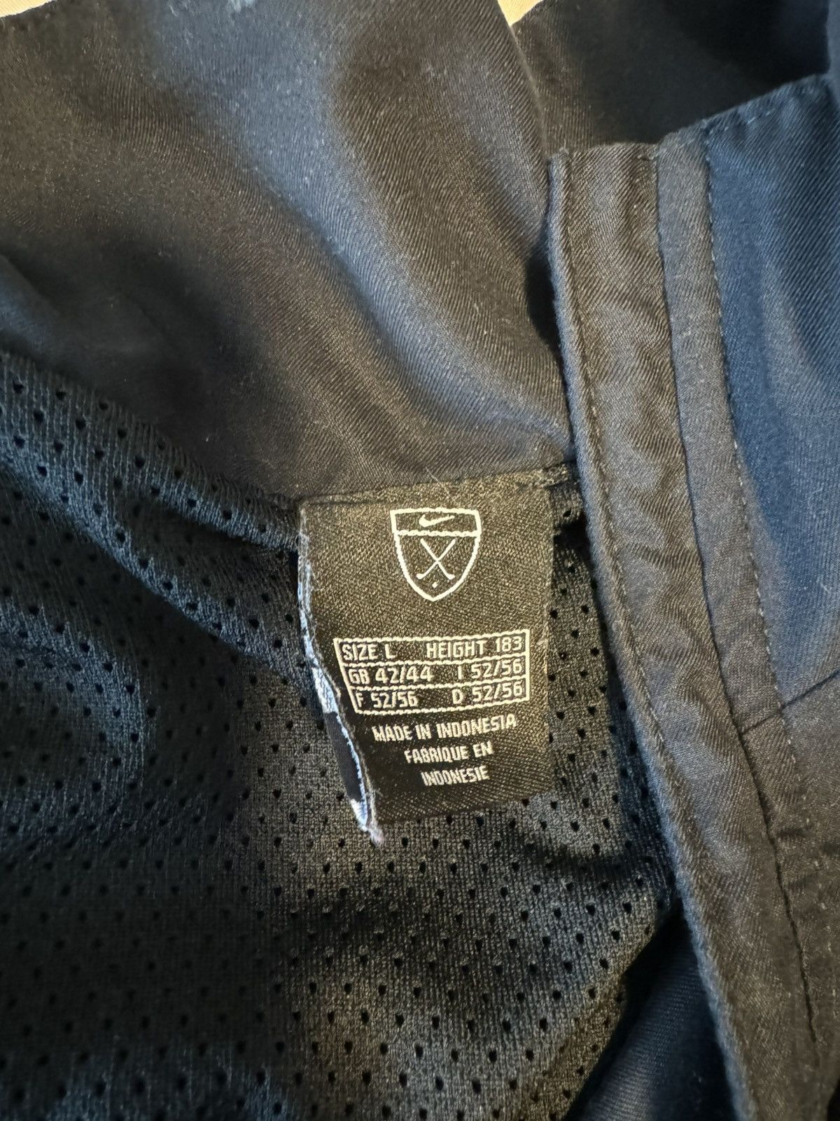 Nike × Vintage Vintage Nike short sleeve quarter zip sweat shirt Size US L / EU 52-54 / 3 - 3 Thumbnail