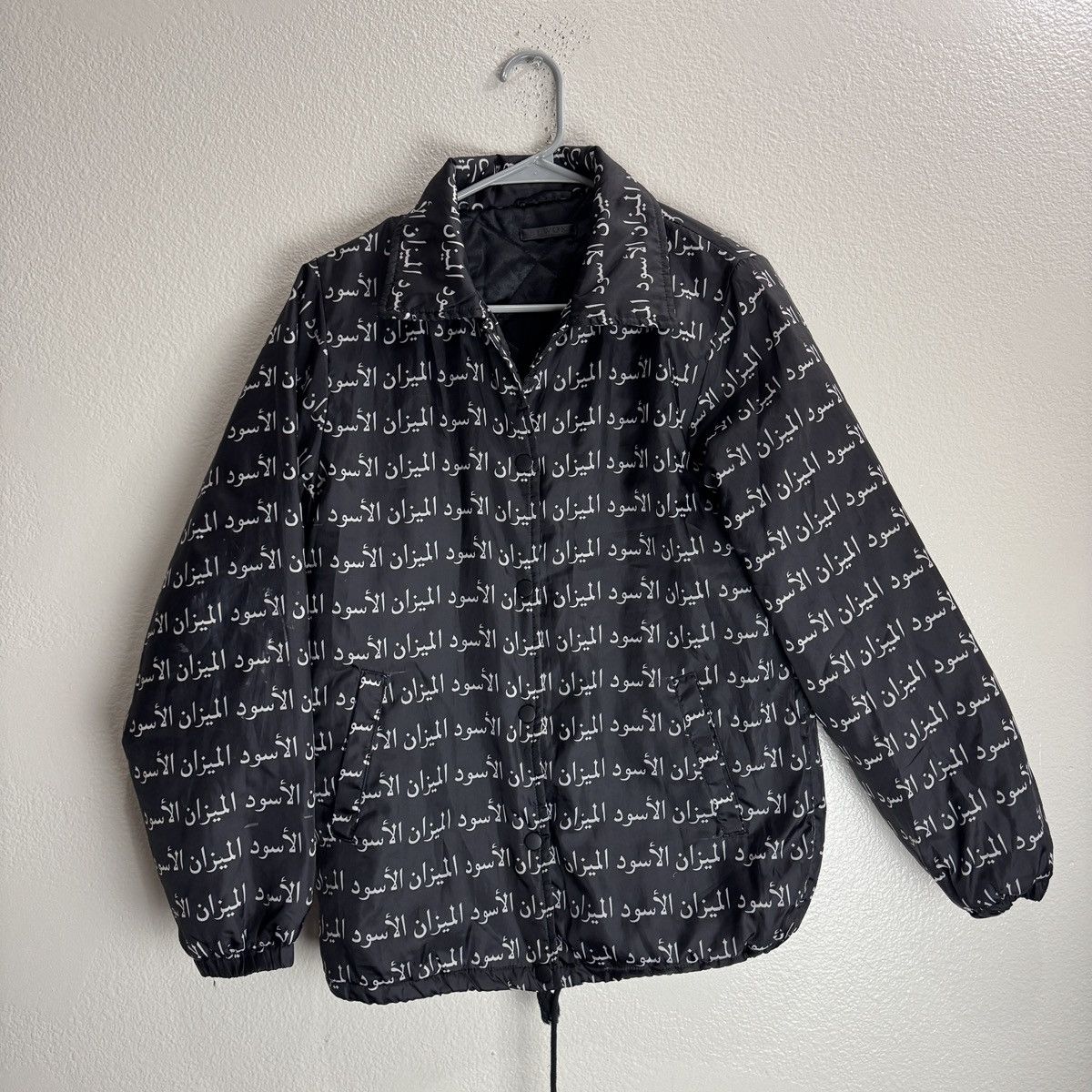 Black Scale Black Scale Vintage Arabic Writing All Over Size XS Size US XS / EU 42 / 0 - 1 Thumbnail