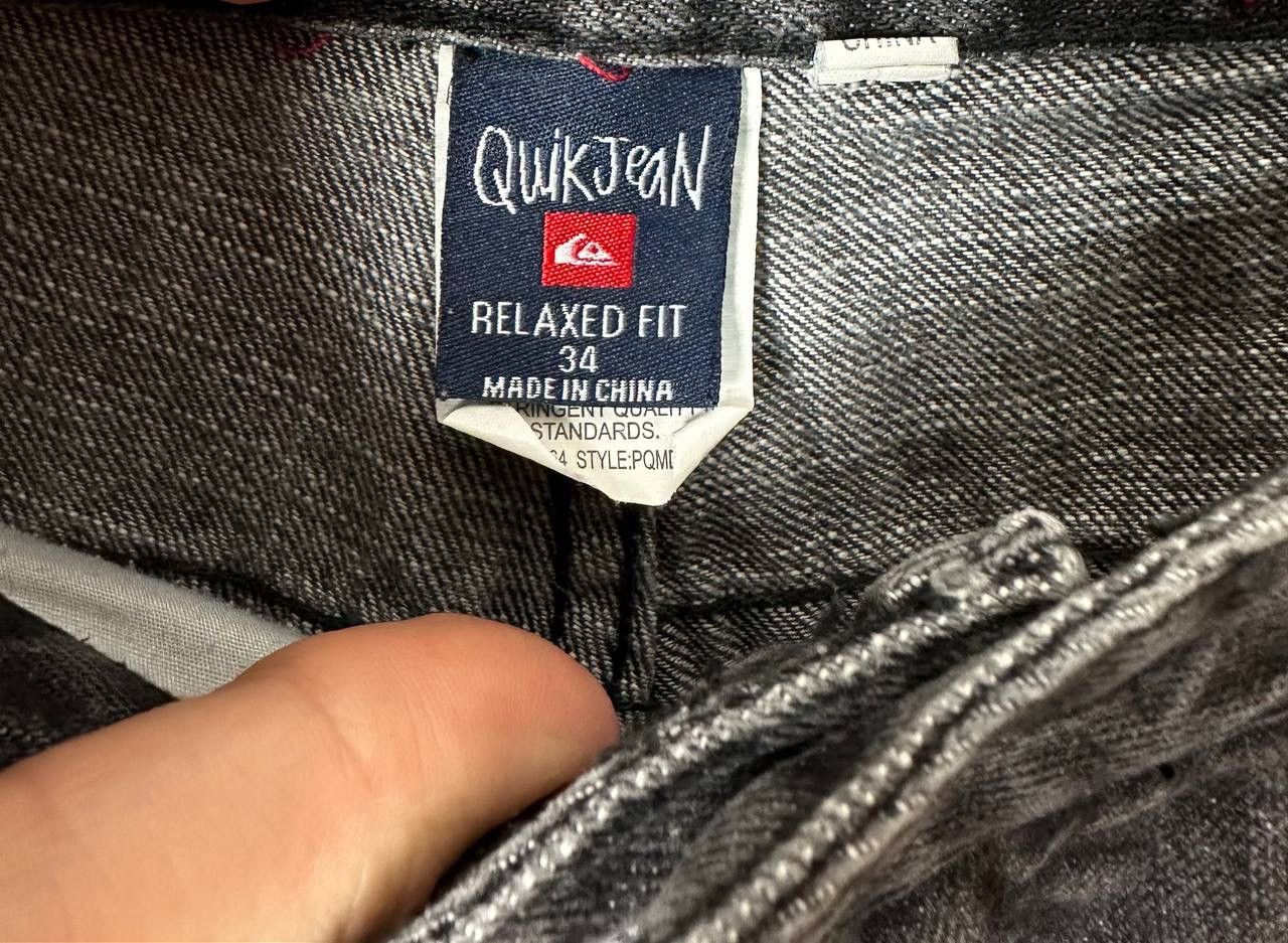 Quiksilver Quiksilver denim shorts size 34 relaxed fit Size US 34 / EU 50 - 7 Thumbnail