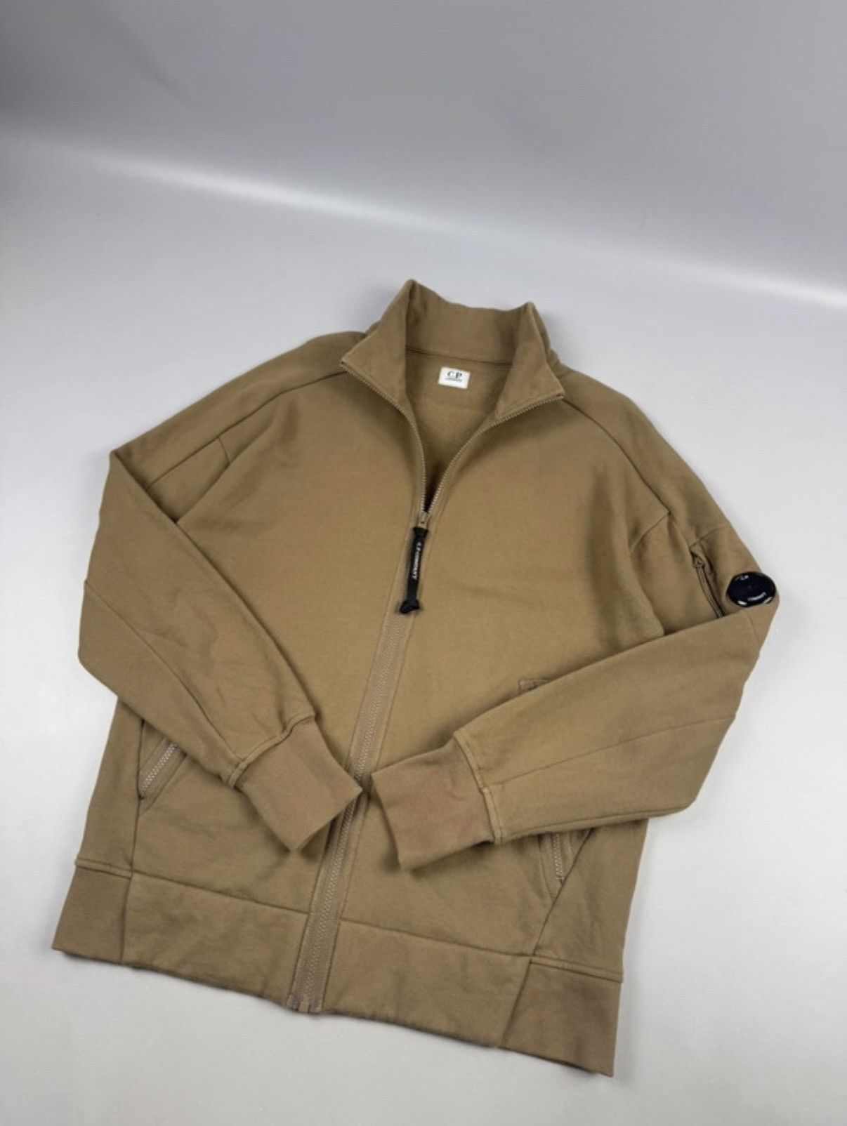 C.P. Company C.P. Company brown veste whit zip classic Size US L / EU 52-54 / 3 - 2 Thumbnail