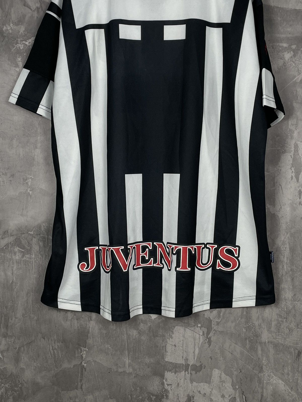 Vintage Juventus Football Soccer Jersey 90s Bootleg Rare Vintage Size US L / EU 52-54 / 3 - 9 Thumbnail