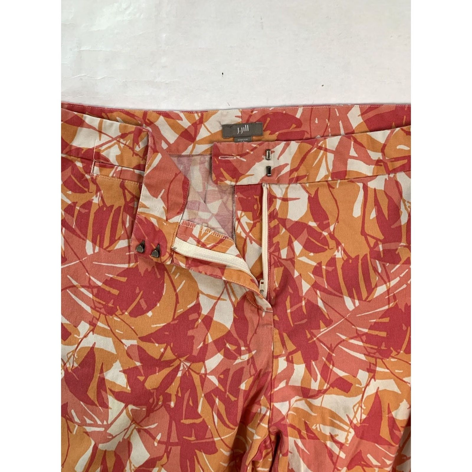 J. Jill VINTAGE J. Jill Pants Womens 14 Tall Pink Stretch Leaf Print Boho Career Resort Vacation Size 36" / US 14 / IT 50 - 5 Thumbnail
