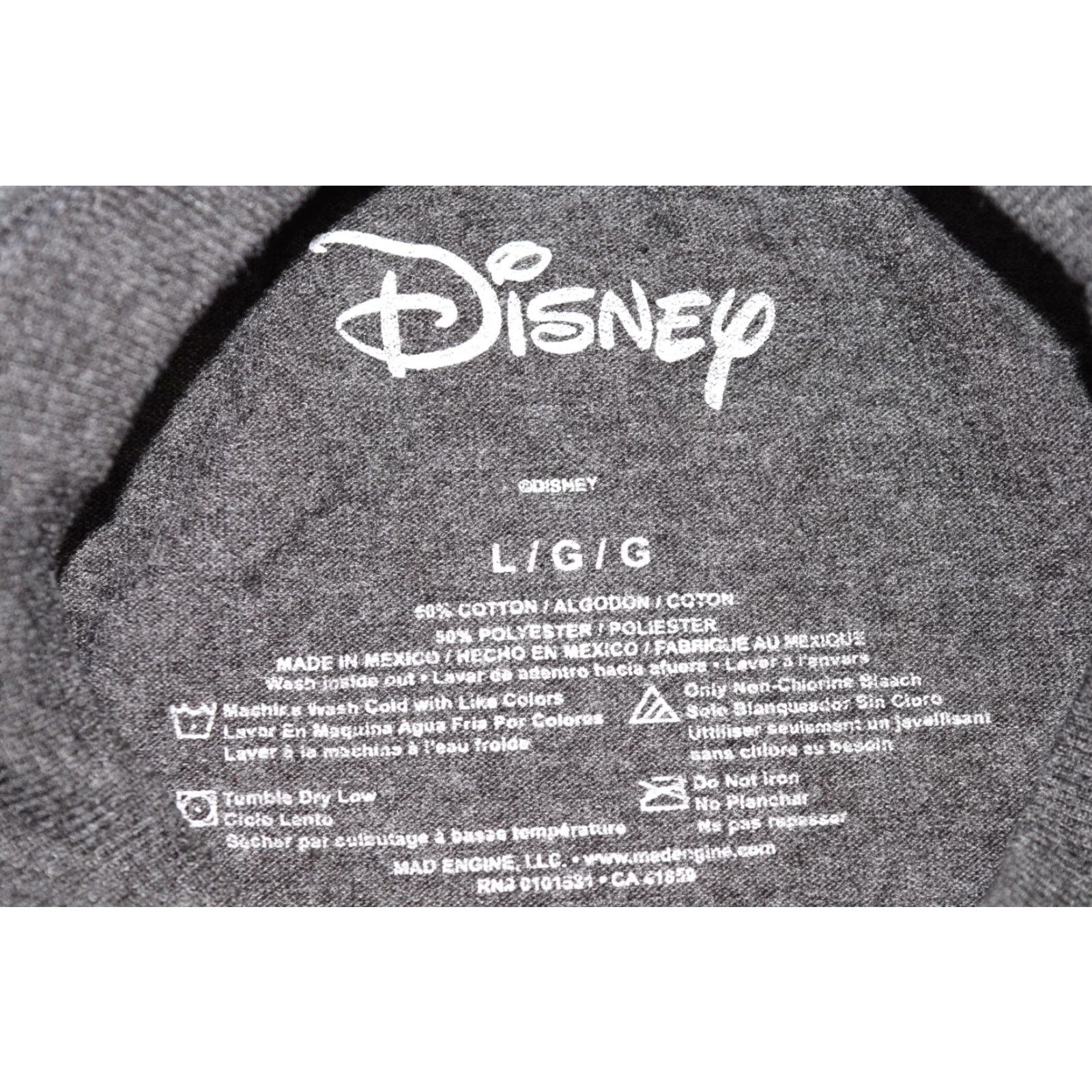 Mad Engine MAD ENGINE DISNEY ALADDIN GENIE SHIRT LARGE GREY MENS L MAKING FACES EMOTION Size US L / EU 52-54 / 3 - 4 Thumbnail