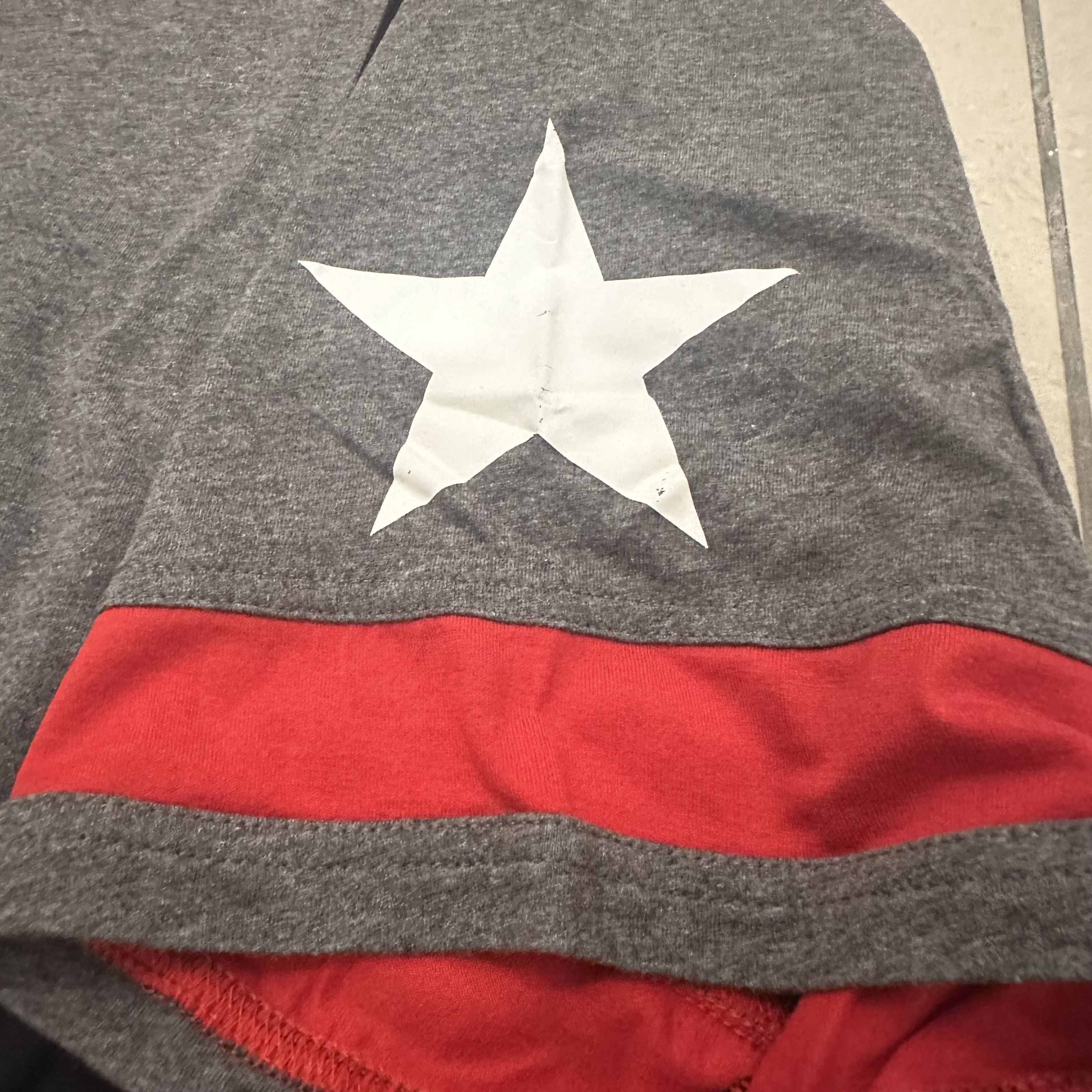Givenchy Givenchy Tisci-Era Grey and Black Tee Star Tee Size US XL / EU 56 / 4 - 5 Thumbnail