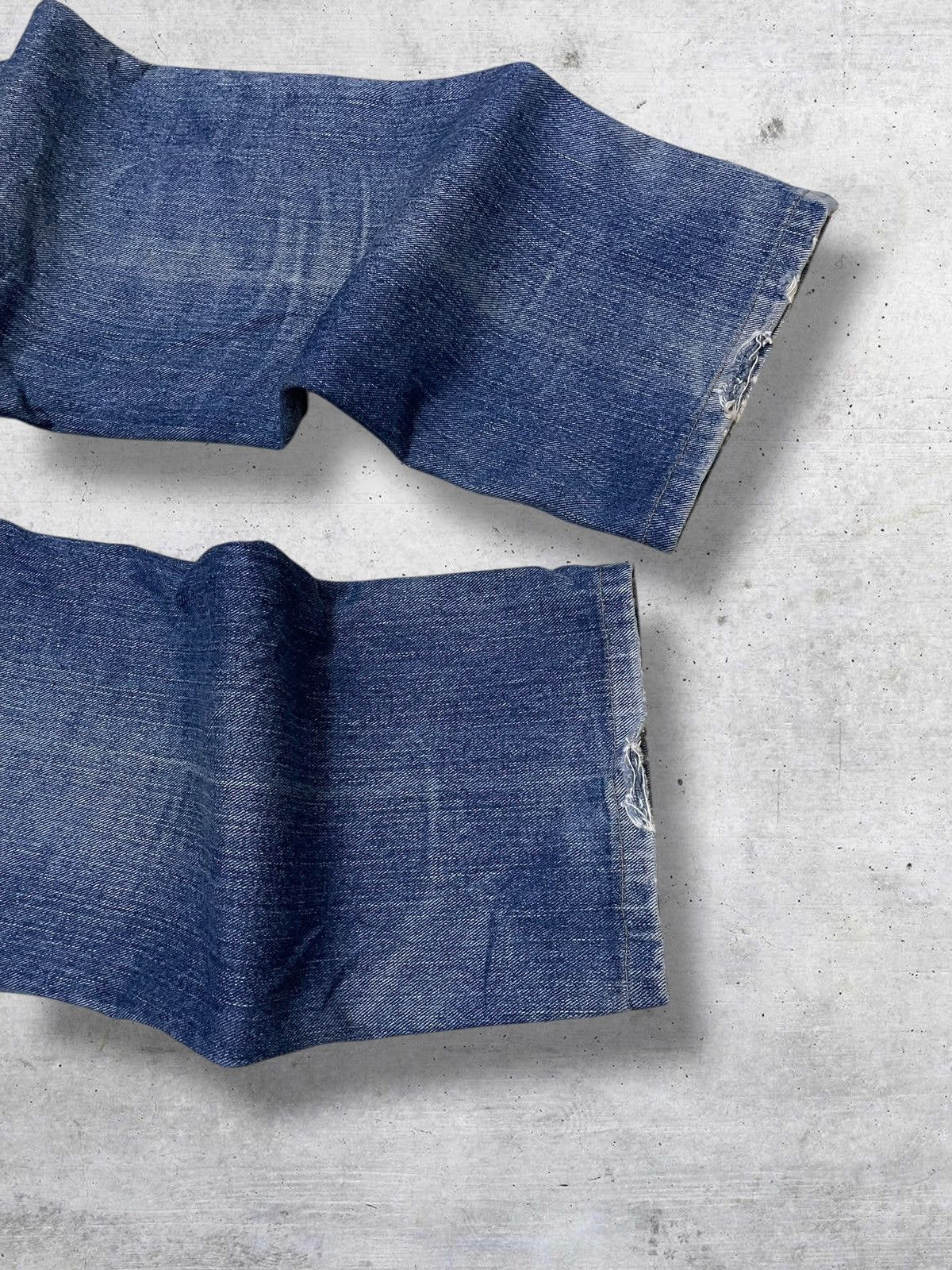 Edwin VINTAGE EDWIN DESIGNER 90S JAPAN MUDWASH DISTRESSED OG DENIM Size US 33 - 12 Thumbnail