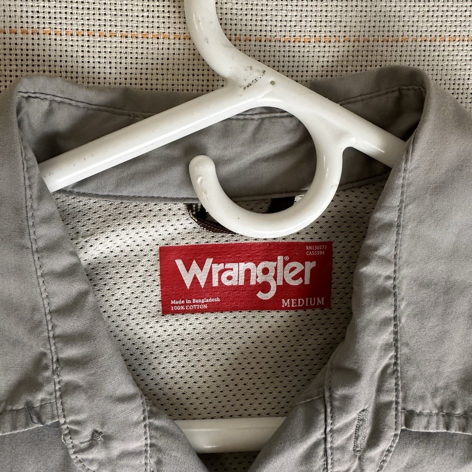Wrangler Wrangler Shirt Mens Gray Button Down Work Casual Workwear Size US M / EU 48-50 / 2 - 5 Thumbnail