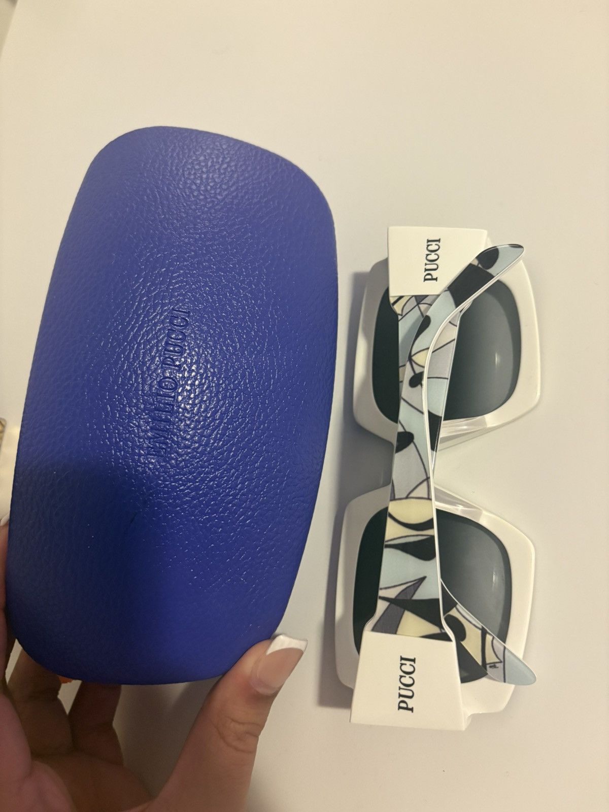 Emilio Pucci Emilio Pucci White and Blue Sunglasses Size ONE SIZE - 1 Thumbnail