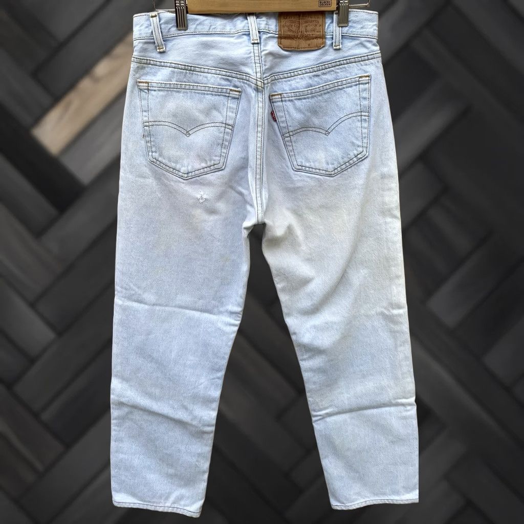 Levi's VINTAGE Levi's 501 Jeans Distressed Levis 501 Denim Jeans Regular Men 31 Blue Waist 31 Inseam 30.25 Inseam 30.25 Vintage See Pics Mens Size US 31 - 1 Thumbnail