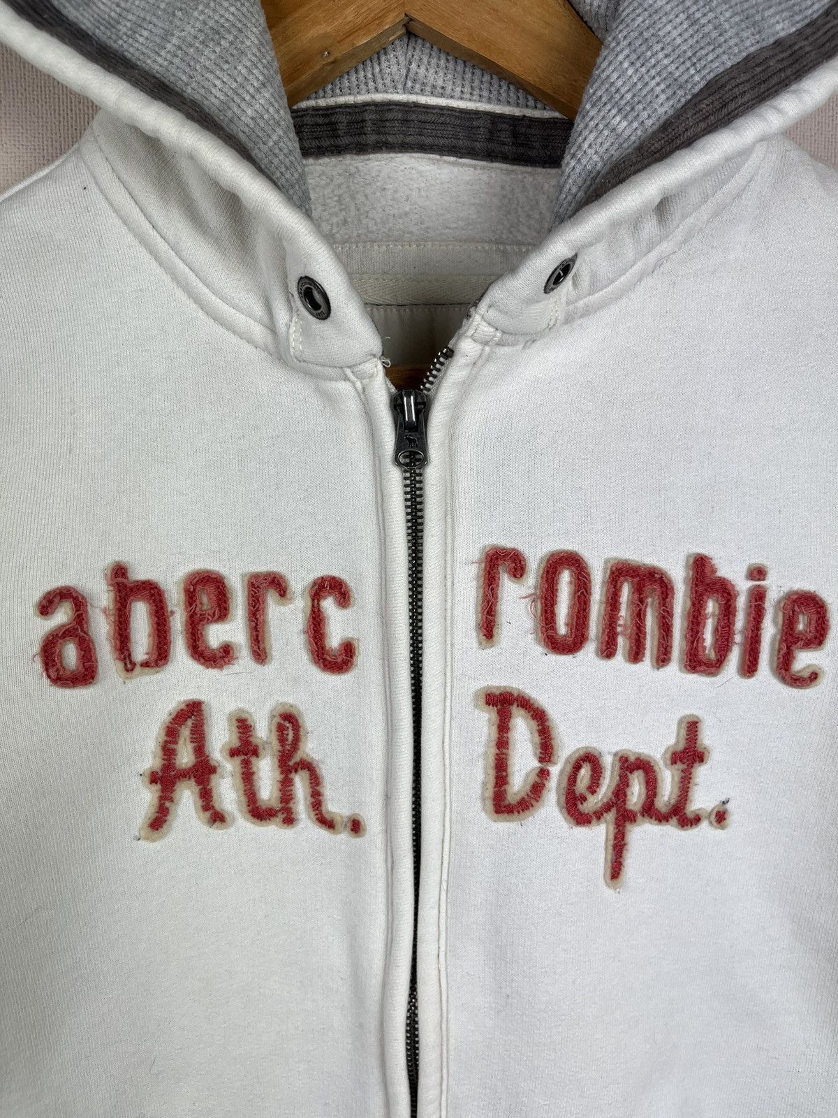 Abercrombie & Fitch Abercrombie & Fitch Y2K Muscle Women's Zip Up Hoodie White Size L / US 10 / IT 46 - 4 Thumbnail