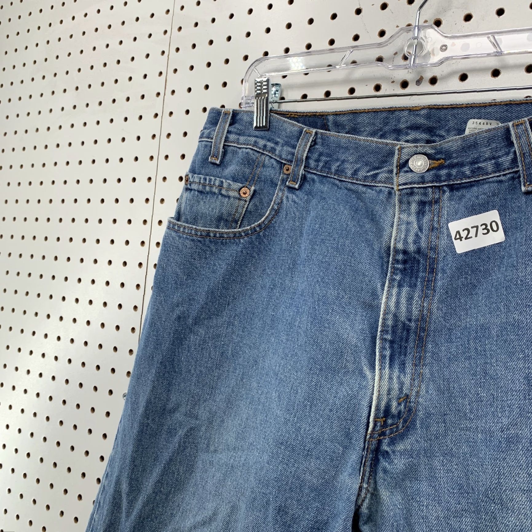 Levi's VINTAGE Levi's 560 Jeans – Denim – Men – Size 38 – 36x35 Loose Tapered – Blue – 5-Pocket – Regular Inseam – Relaxed Fit - Mens Size US 38 / EU 54 - 3 Thumbnail