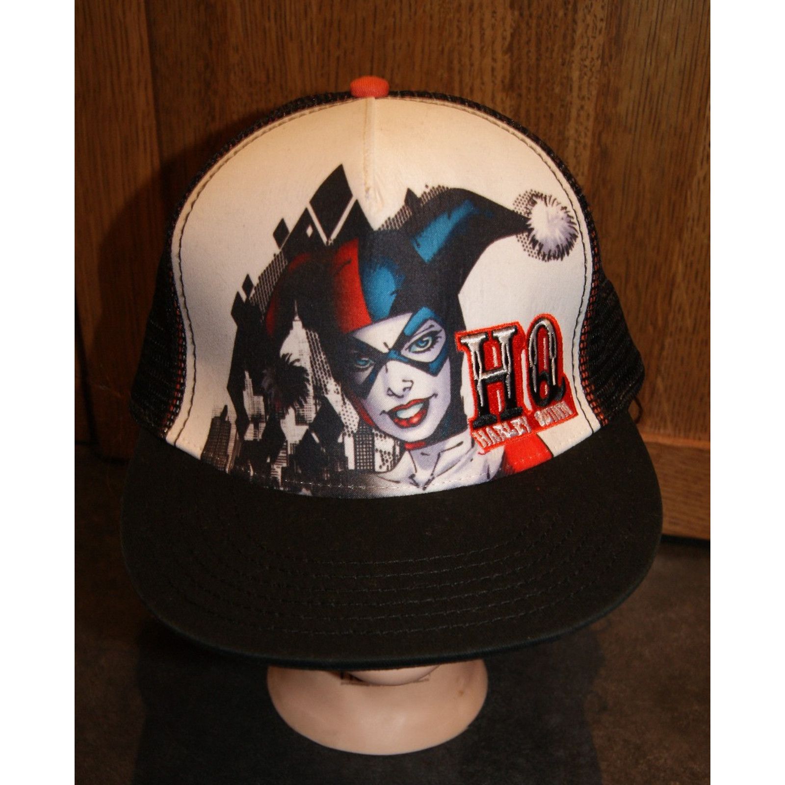 DC Comics DC Comics Harley Quinn Mens Snap Hat Trucker Flat Bill Cap Size ONE SIZE - 1 Thumbnail