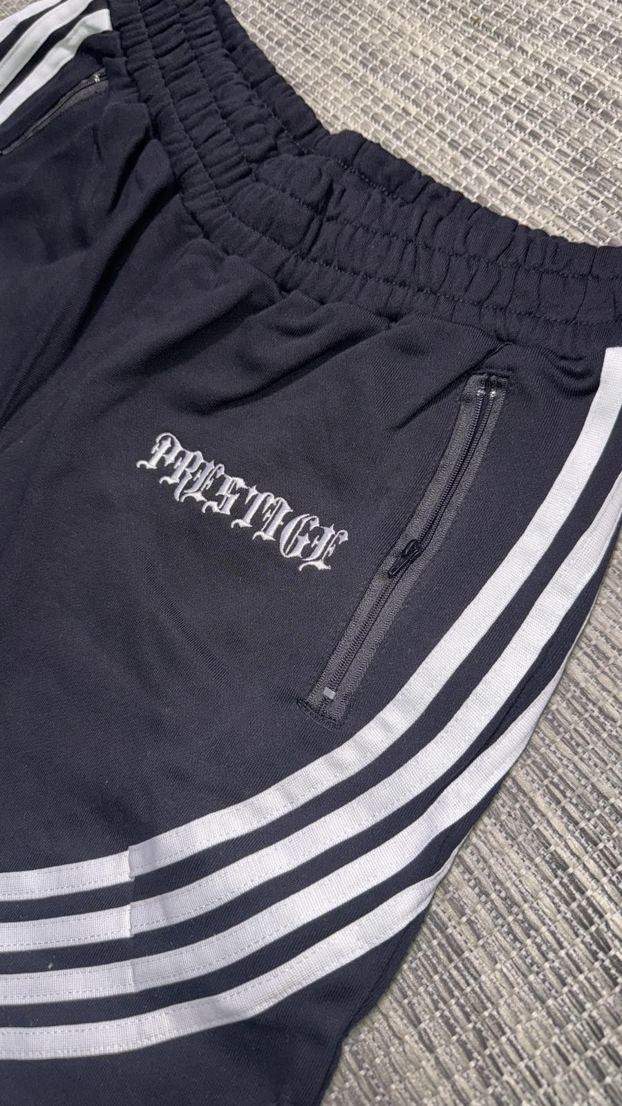 Other Prestige Black Striped Shorts Size US 32 / EU 48 - 2 Thumbnail