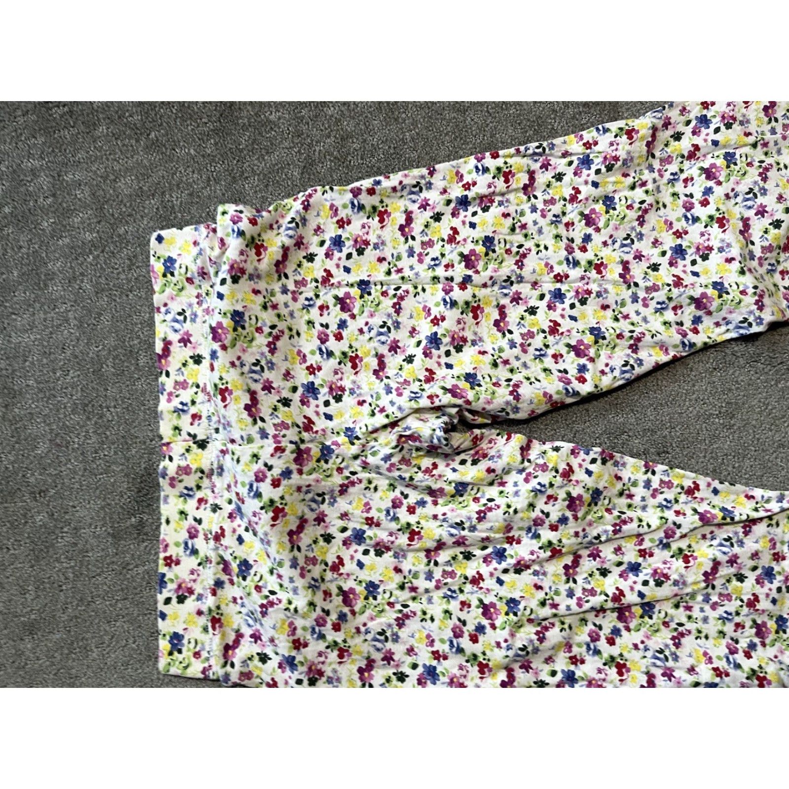 Vintage VINTAGE Gap Fit Womens Leggings XS Crop Multi Floral Elastic Hip Fashion Yoga Capri Size 32" / US 10 / IT 46 - 4 Thumbnail