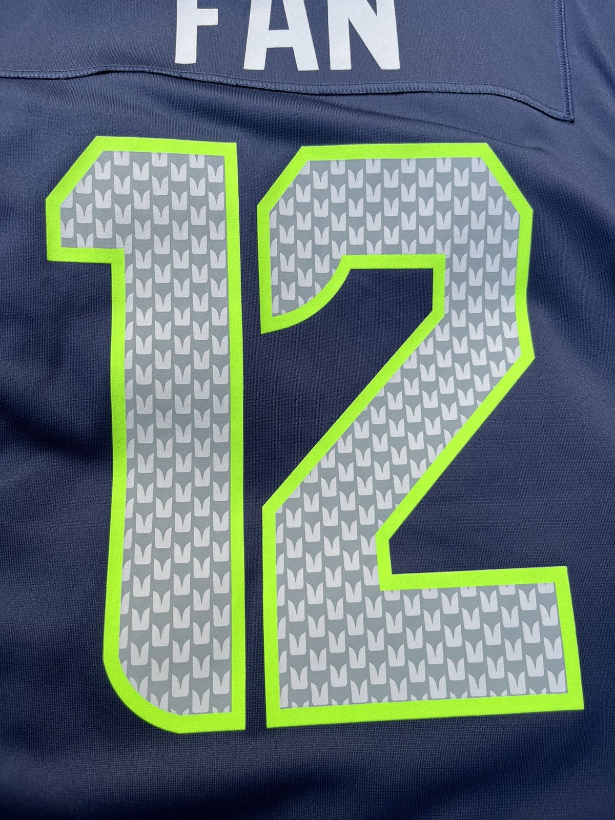 NFL × Nike Nike on Field NFL Seattle Seahawks jersey t-shirt FAN 12 tee Size US L / EU 52-54 / 3 - 24 Thumbnail