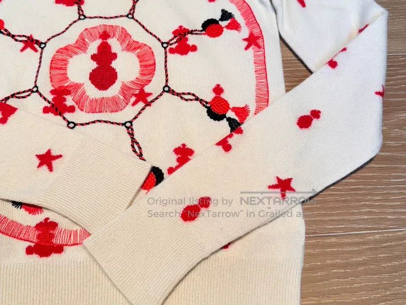 Hermes Hermes White base red embroidered cashmere sweater Size XXS / US 00 / IT 34 - 4 Thumbnail