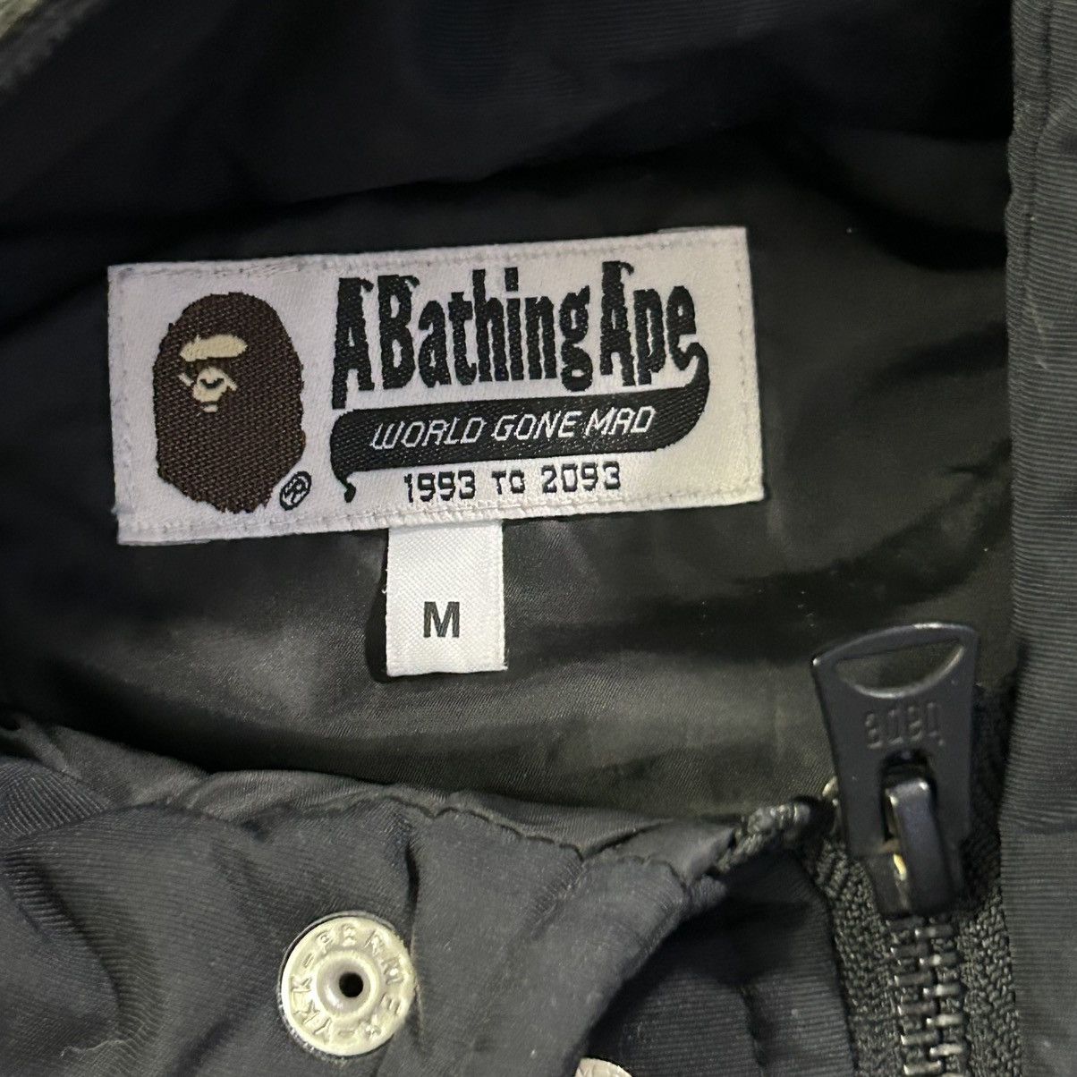 Bape BAPE 1st Camo Hood WGM Wappen Down Vest Hoodie Shark Size US M / EU 48-50 / 2 - 8 Thumbnail