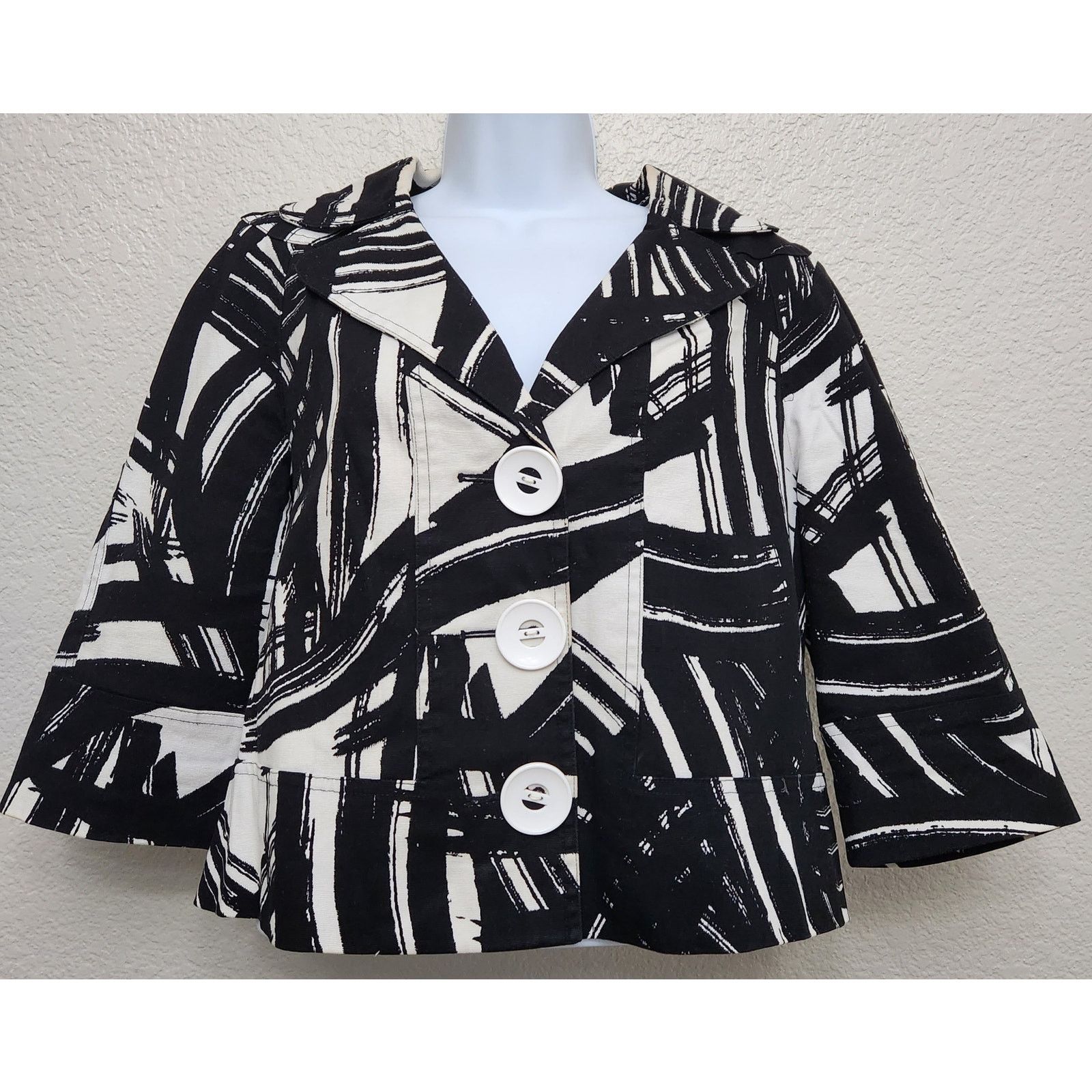 Other Black White Abstract Print 3 Button Cropped Blazer Large/XL Size L / US 10 / IT 46 - 1 Thumbnail