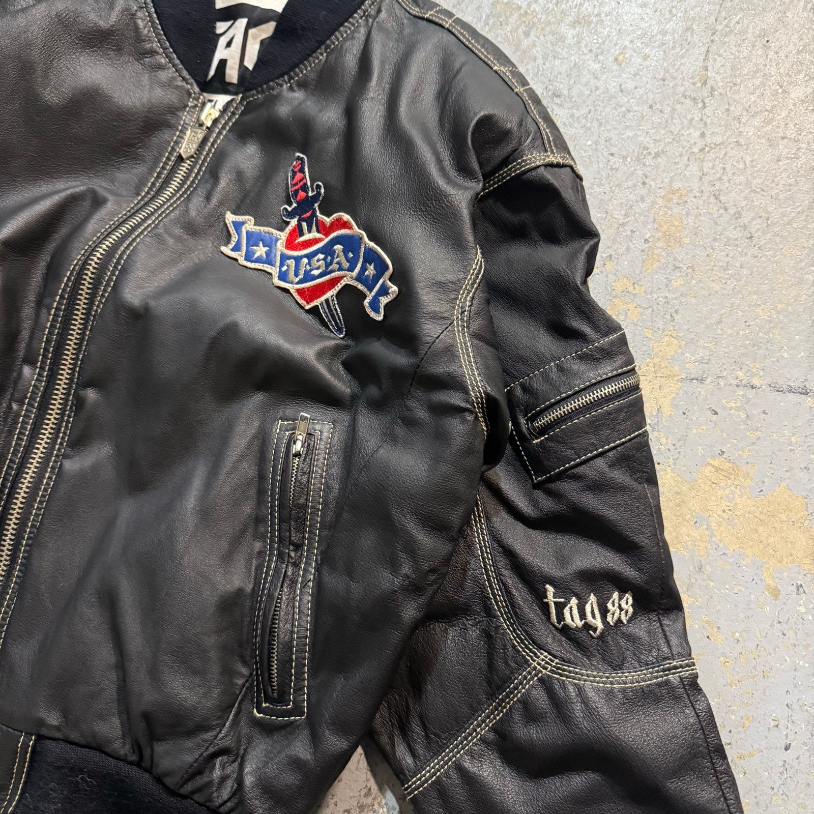 Vintage vtg Michael Hoban Black Leather Bomber Jacket USA Eagle Sz L Size US L / EU 52-54 / 3 - 3 Thumbnail