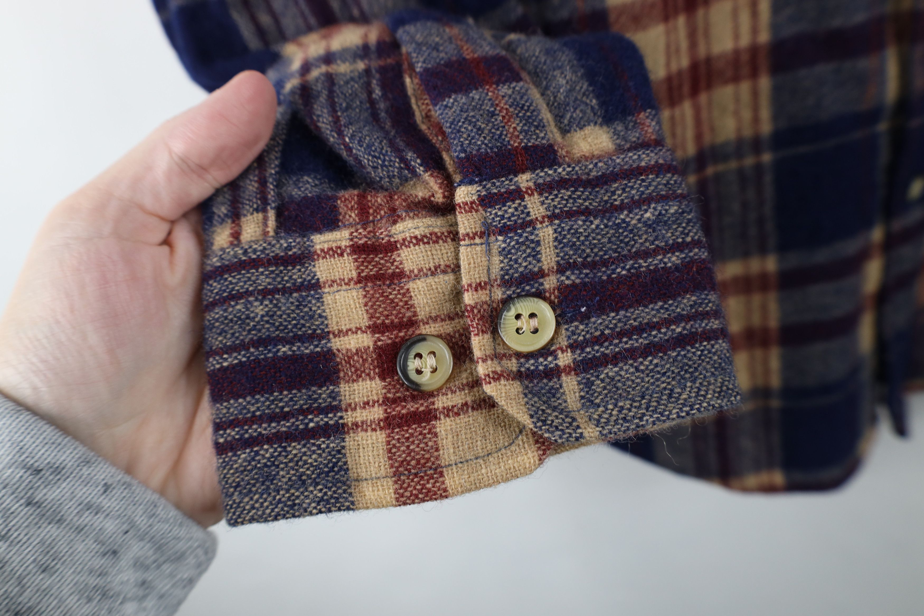 Vintage Vintage 70s 80s Streetwear Knit Collared Button Shirt Plaid Size US M / EU 48-50 / 2 - 5 Thumbnail