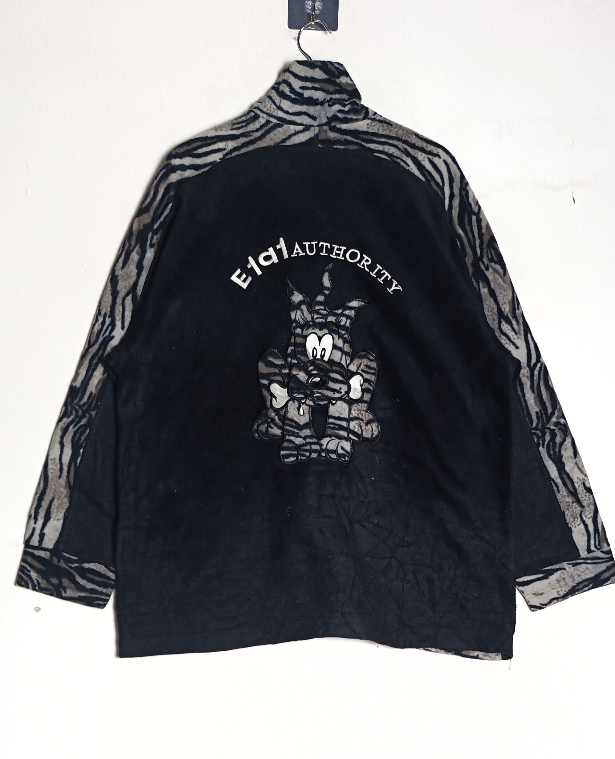 image of Cartoon Network x Vintage E 1A1 Authority in Black, Men's (Size 2XL)