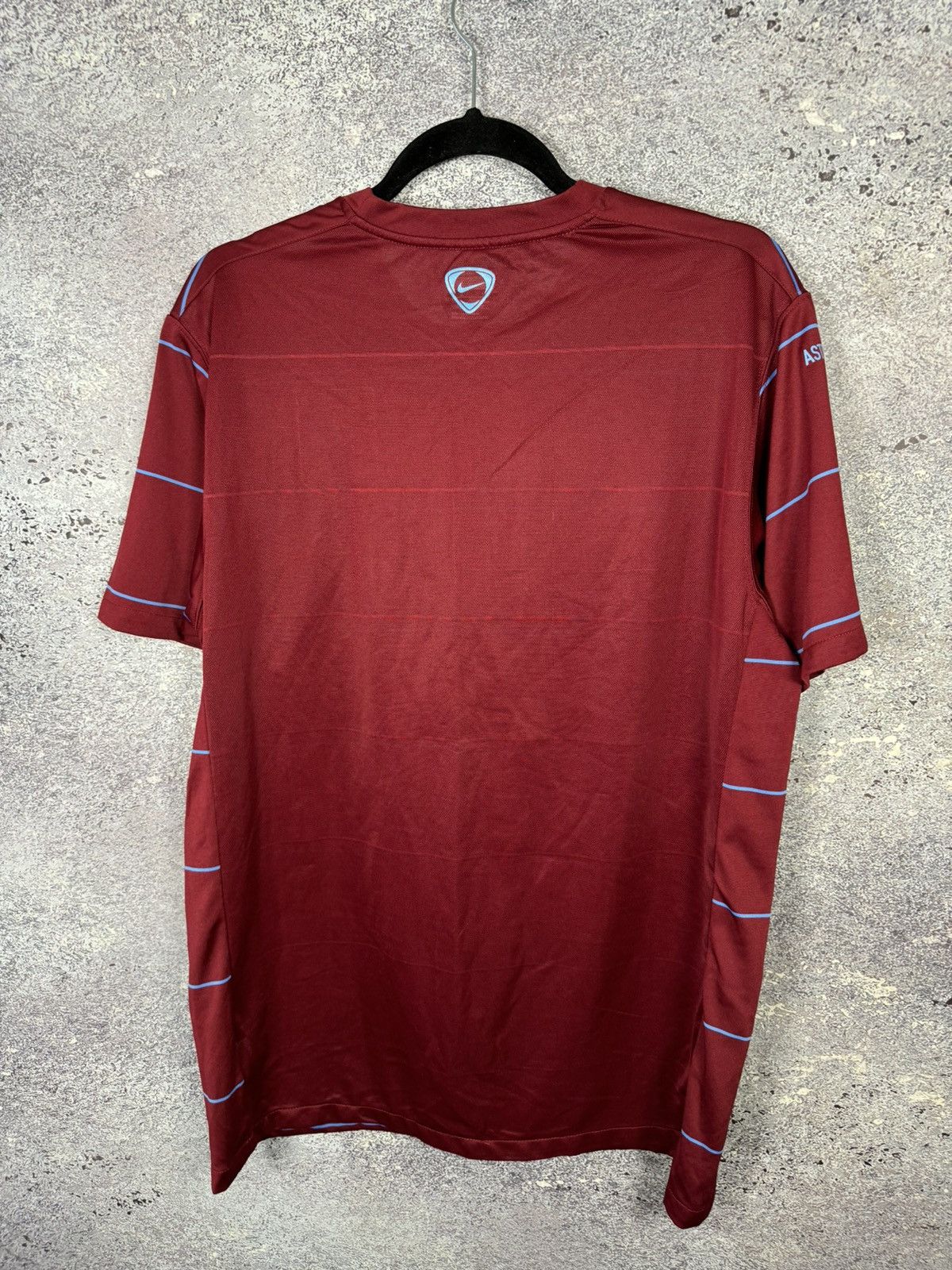 Nike × Vintage Vintage Aston Villa 2006 Nike Training Pre-Match Jersey Size US L / EU 52-54 / 3 - 12 Thumbnail