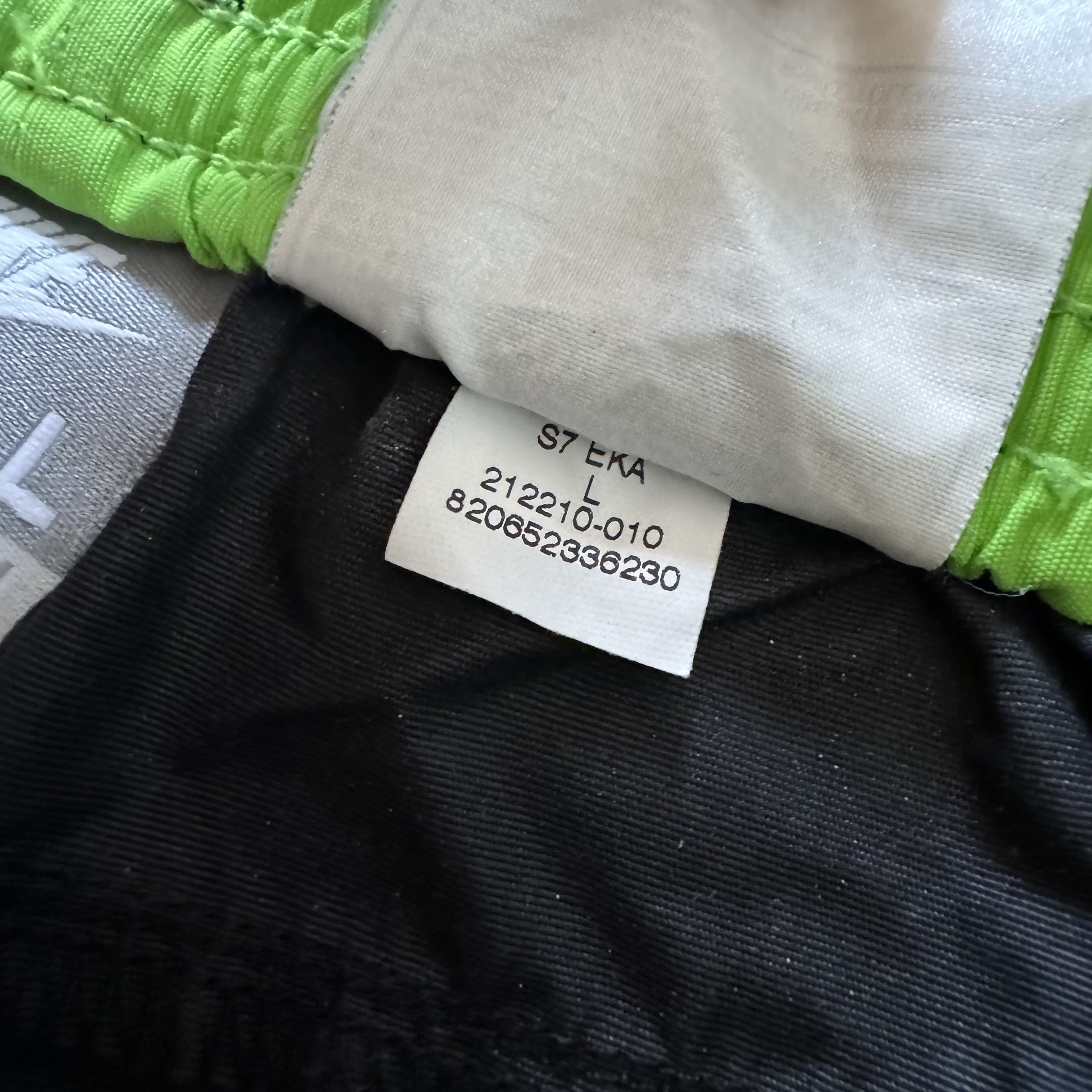 Nike × Vintage NIKE SHOX LIME BLACK VINTAGE SHORTS DRILL Y2K Size US 34 / EU 50 - 9 Thumbnail