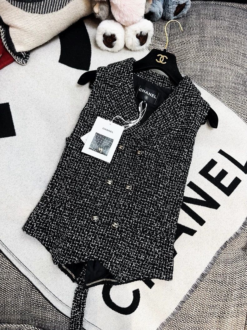 Chanel Chanel 23p black and white mixed color tweed double-breast Size XS / US 0-2 / IT 36-38 - 7 Thumbnail