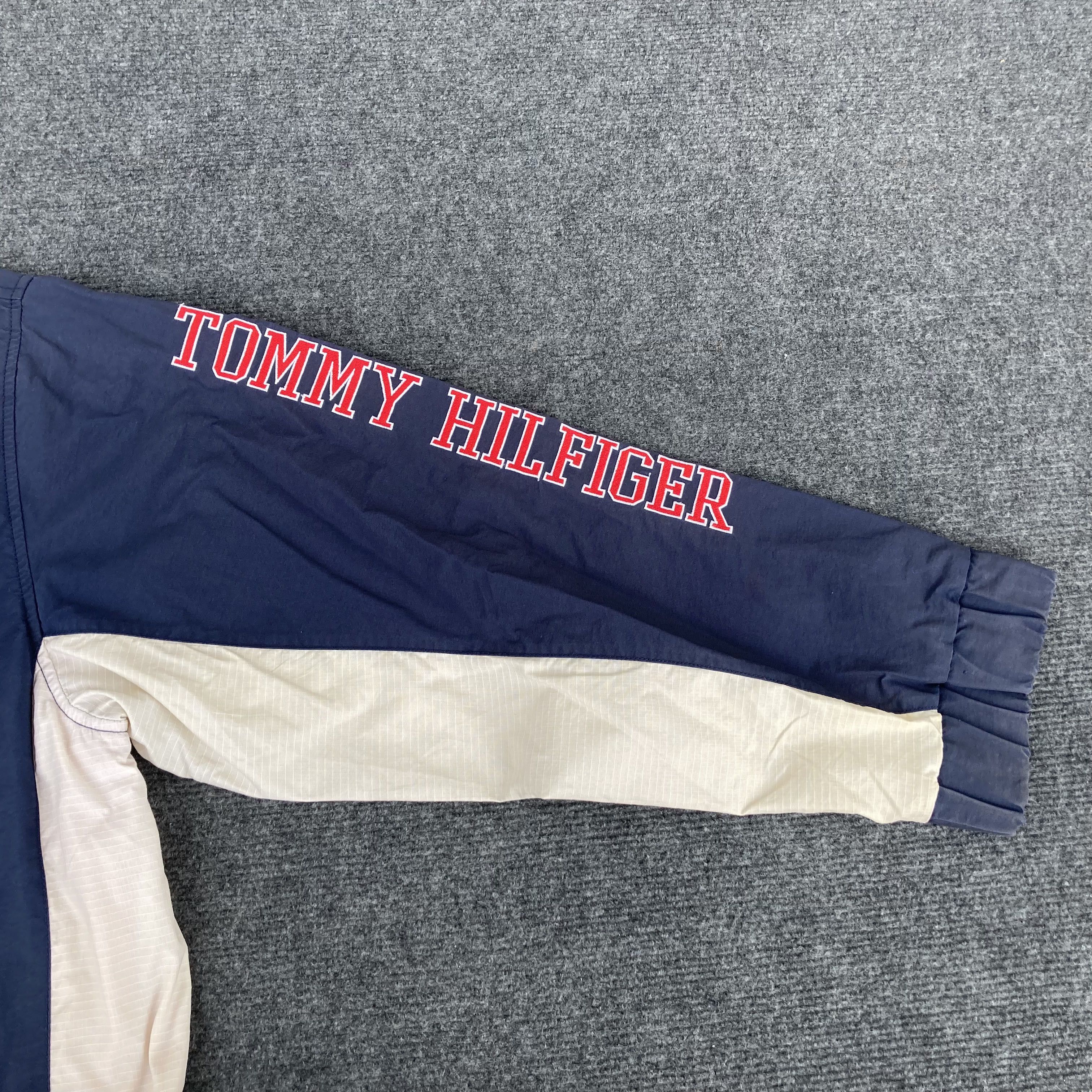 Tommy Hilfiger × Vintage Vtg Tommy hilfiger Hooded 90s Streetwear M Jacket Sweater Size US M / EU 48-50 / 2 - 7 Thumbnail