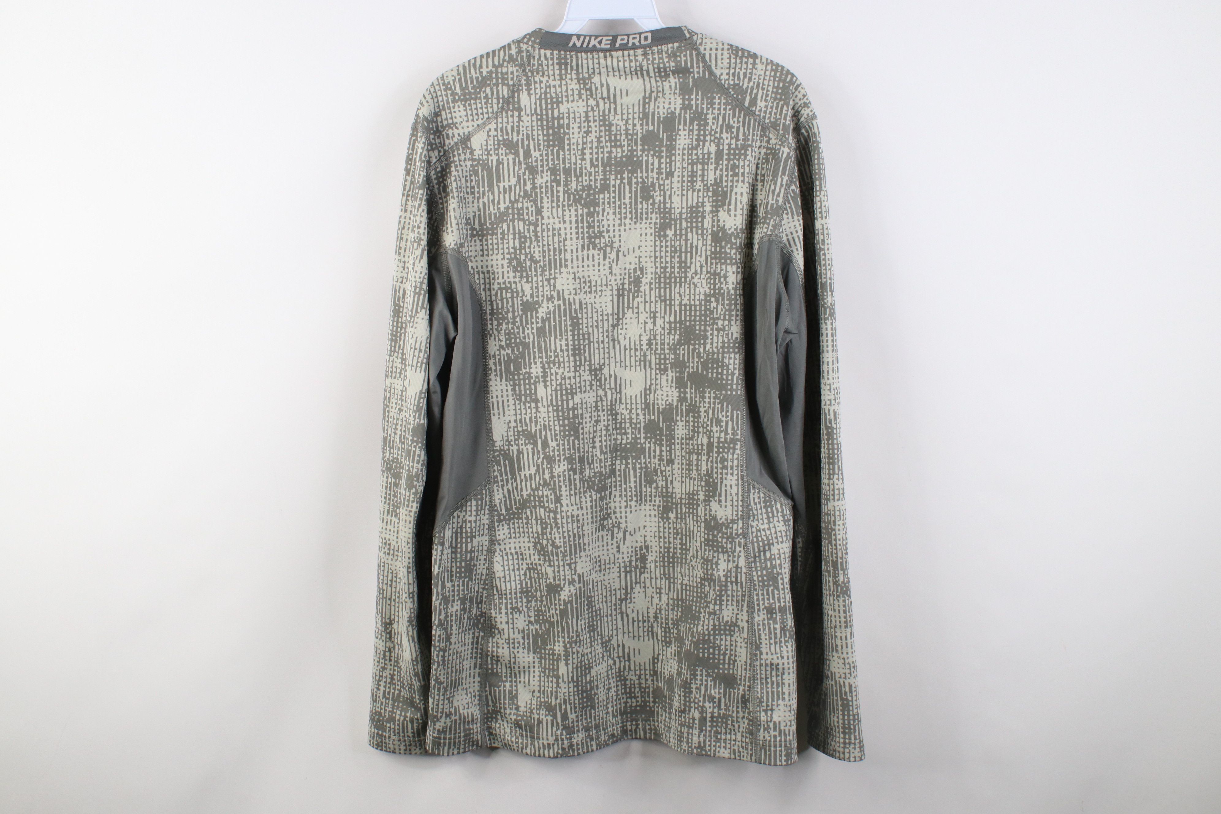 Nike Nike Pro Combat Fleece Lined Compression Camouflage T-Shirt Size US M / EU 48-50 / 2 - 12 Thumbnail