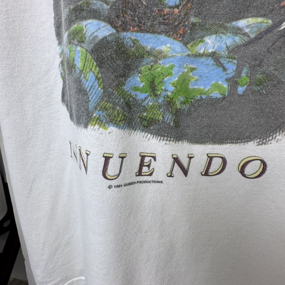 Band Tees Queen Band vintage shirt 90’ Size US XL / EU 56 / 4 - 5 Thumbnail