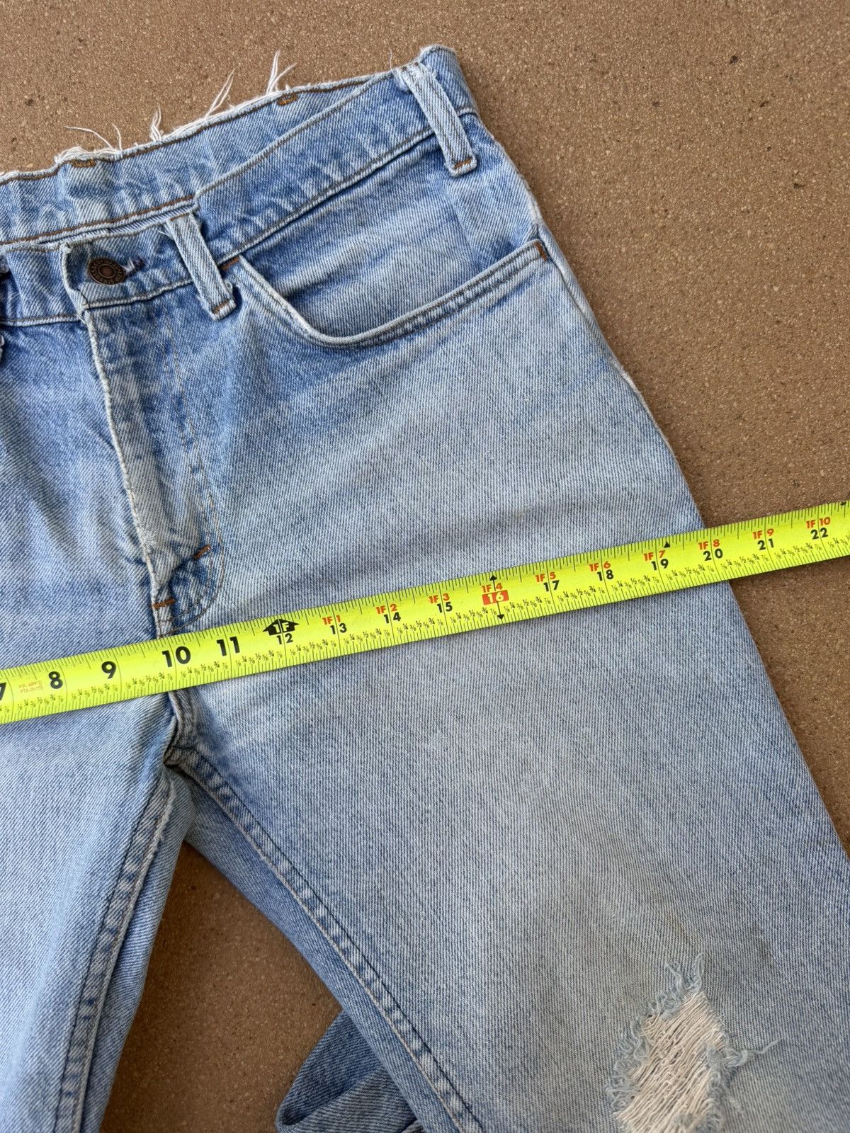 Levi's Vtg 80’s Levi’s 684 Orange Tab Bellbottom Flare Jeans 31x31 Size US 31 - 12 Thumbnail
