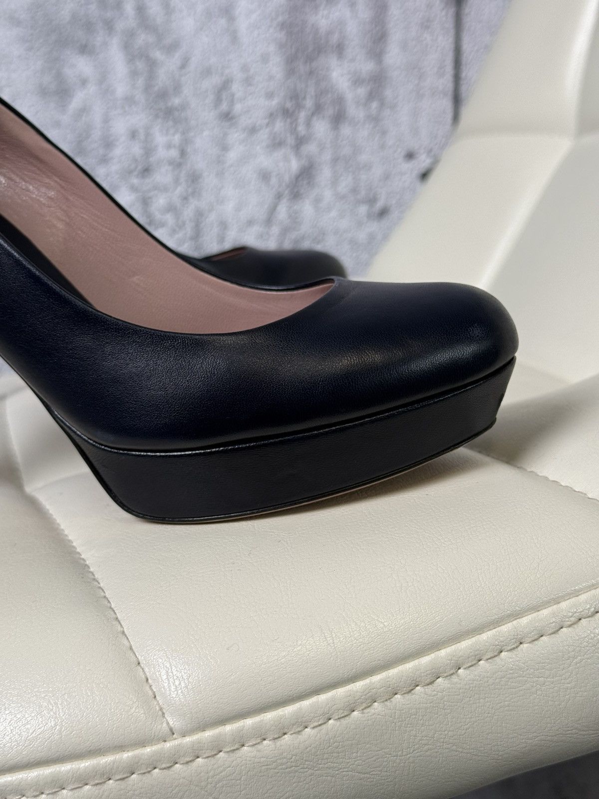 Gucci Gucci Dark Navy Leather Platform Pumps Heels Shoes (309999) Size US 7 / IT 37 - 10 Thumbnail