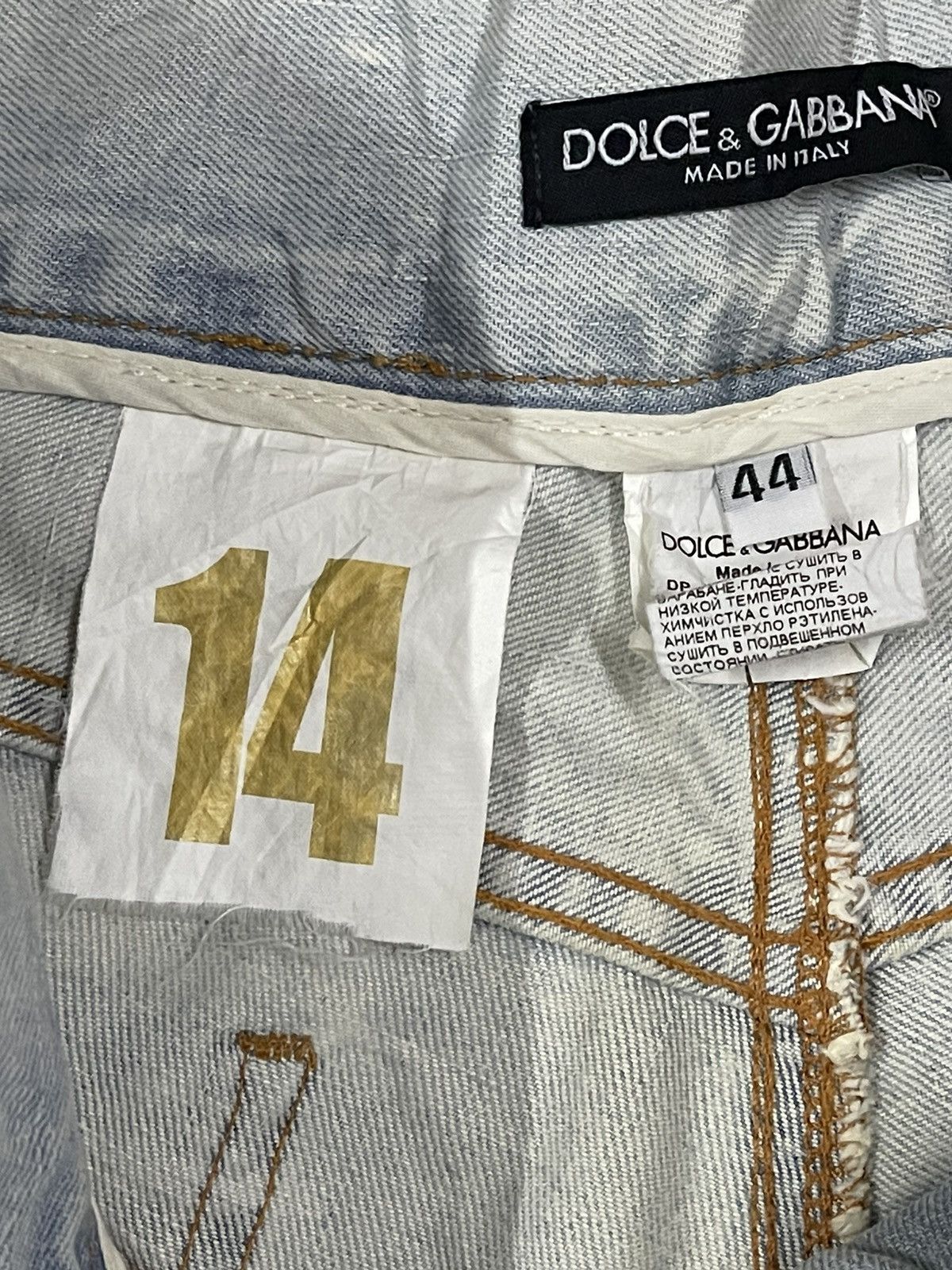 Dolce & Gabbana Vintage Dolce & Gabbana Italy Blue Wash Distressed Jeans Size US 31 - 10 Thumbnail