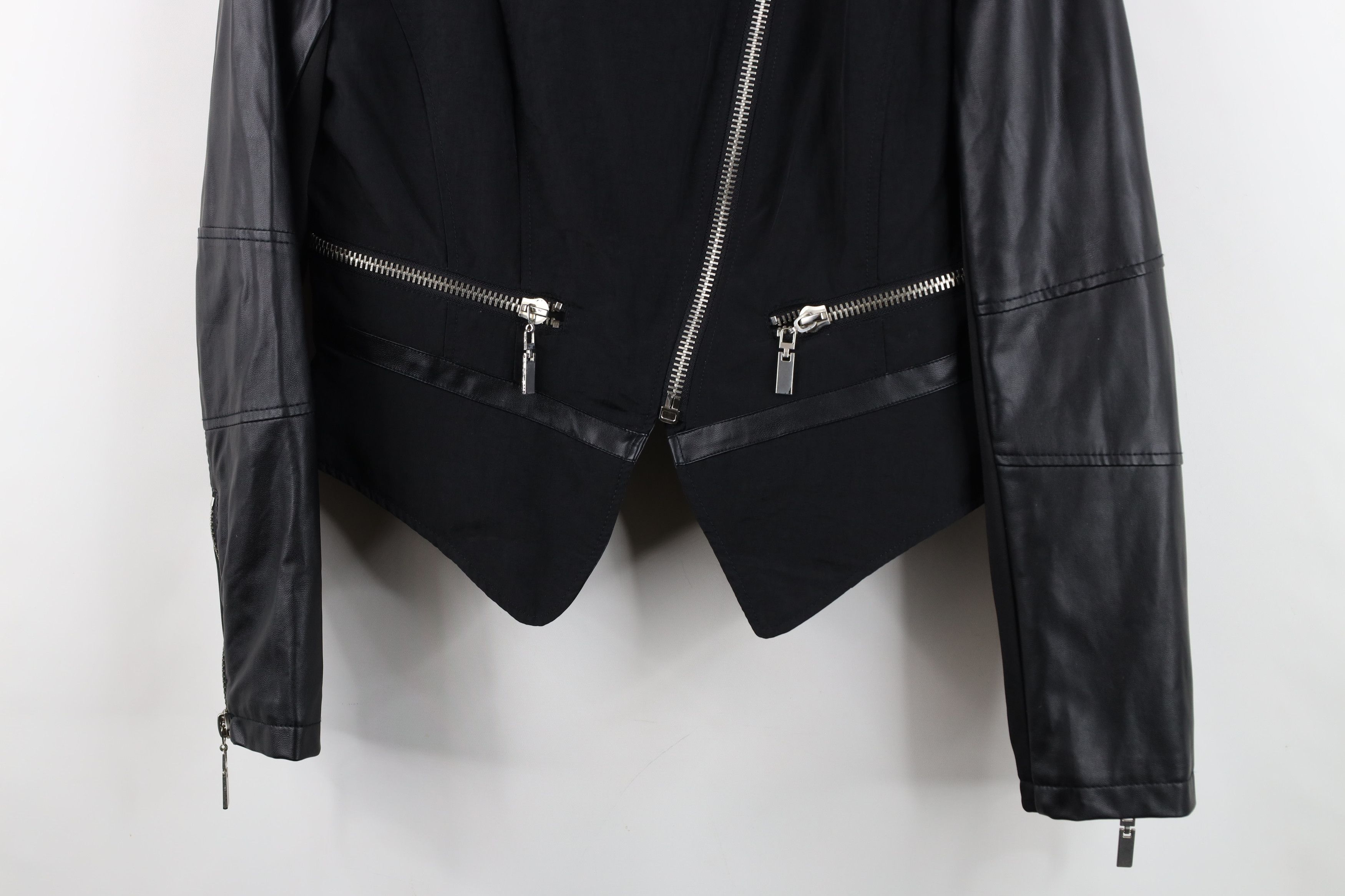Vintage Vintage Cache Asymmetrical Zip Cropped Motorcycle Jacket Size L / US 10 / IT 46 - 3 Thumbnail