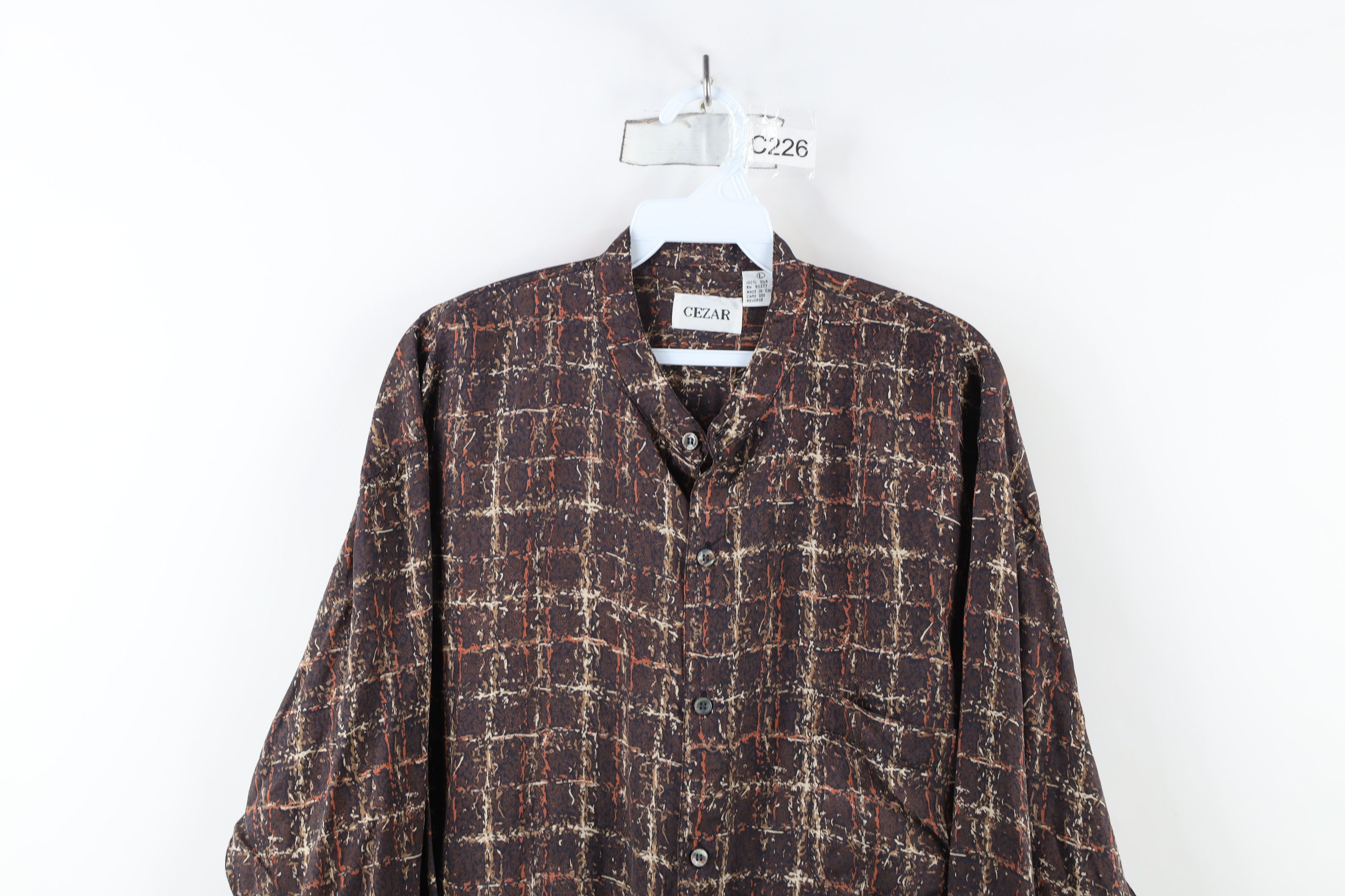 Vintage Vintage 90s Streetwear Abstract Band Collar Button Shirt Size US L / EU 52-54 / 3 - 2 Thumbnail