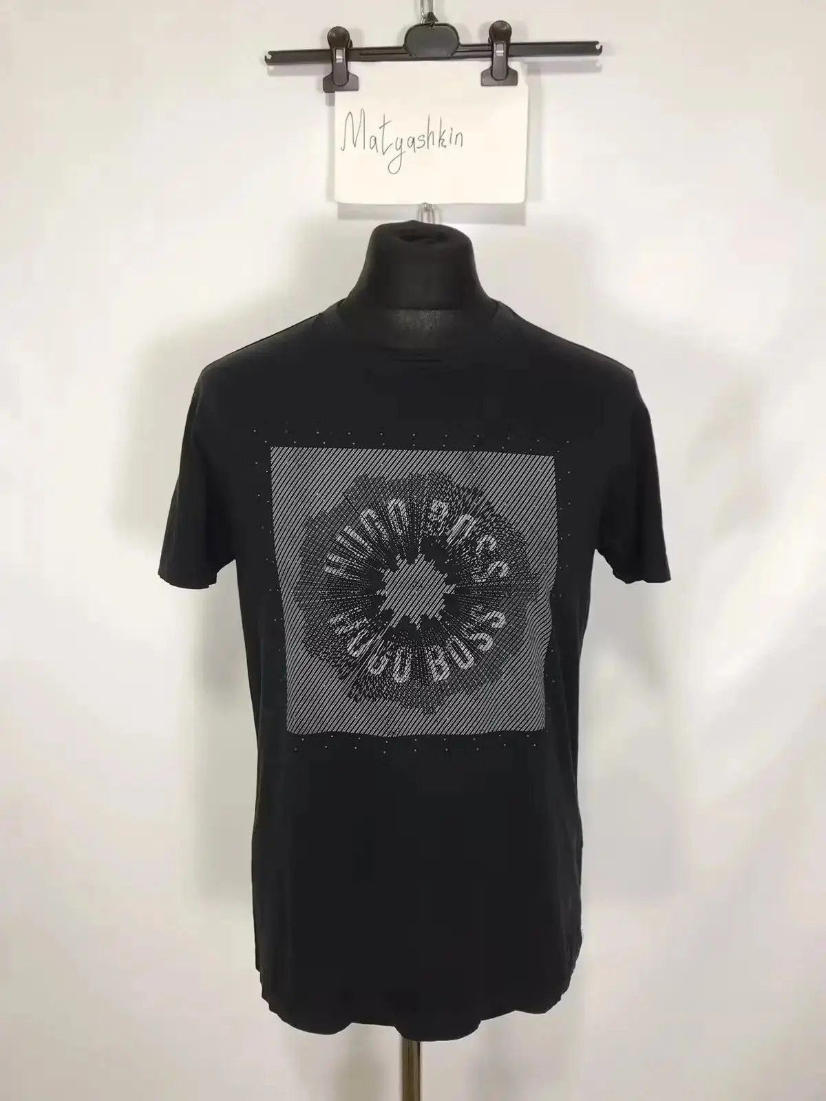 Designer × Hugo Boss Hugo Boss t-shirt size M Size US M / EU 48-50 / 2 - 1 Thumbnail