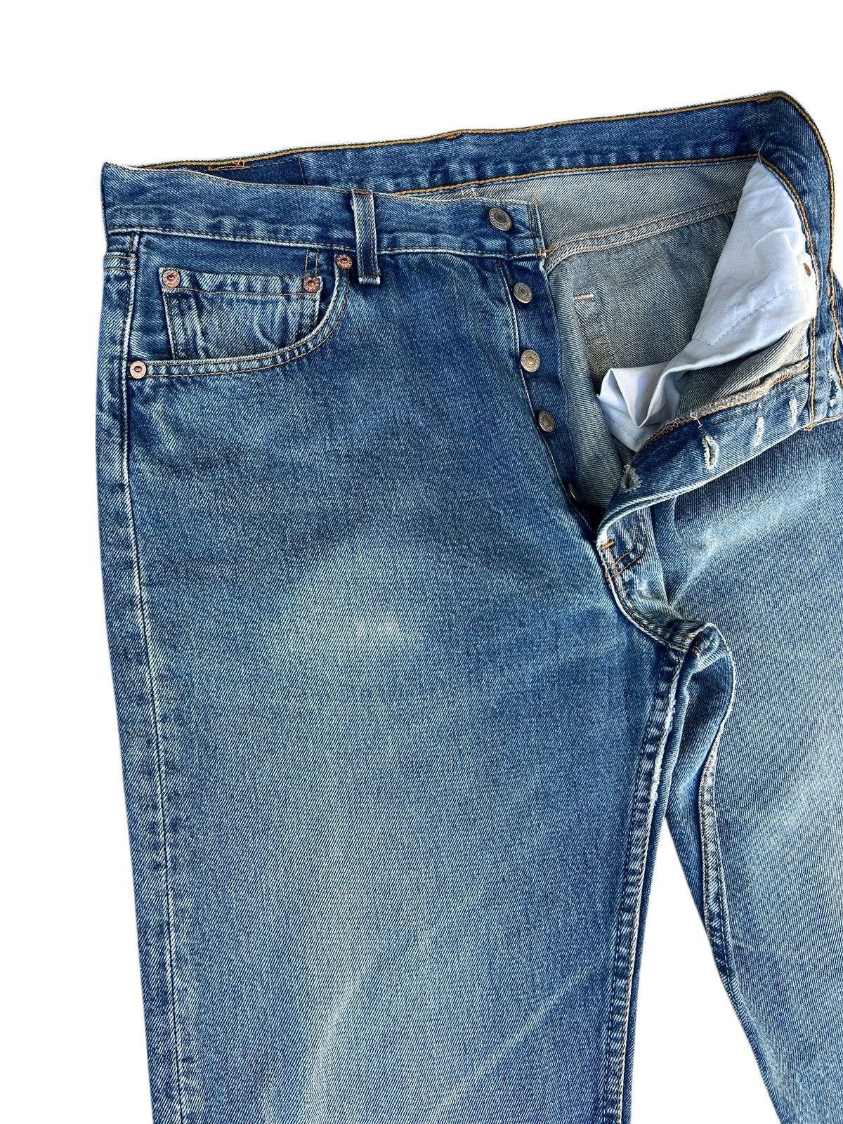 Levi's Vintage 1997 Levi’s 501 Faded Denim Regular Jeans Size US 33 - 8 Thumbnail