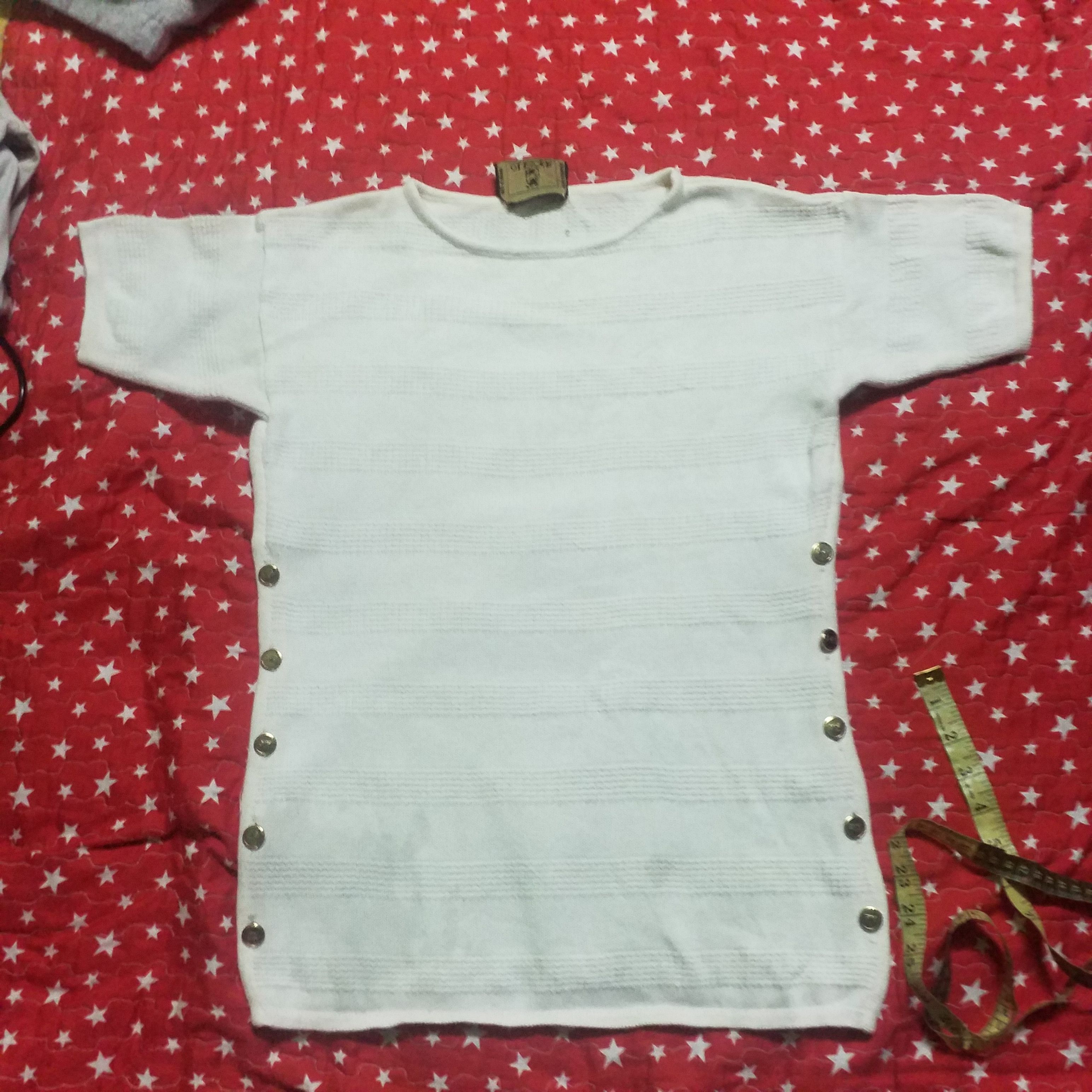 Valentino OLIVER BY VALENTINO SIDE BUTTON SIZE 19X26 Size S / US 4 / IT 40 - 1 Thumbnail