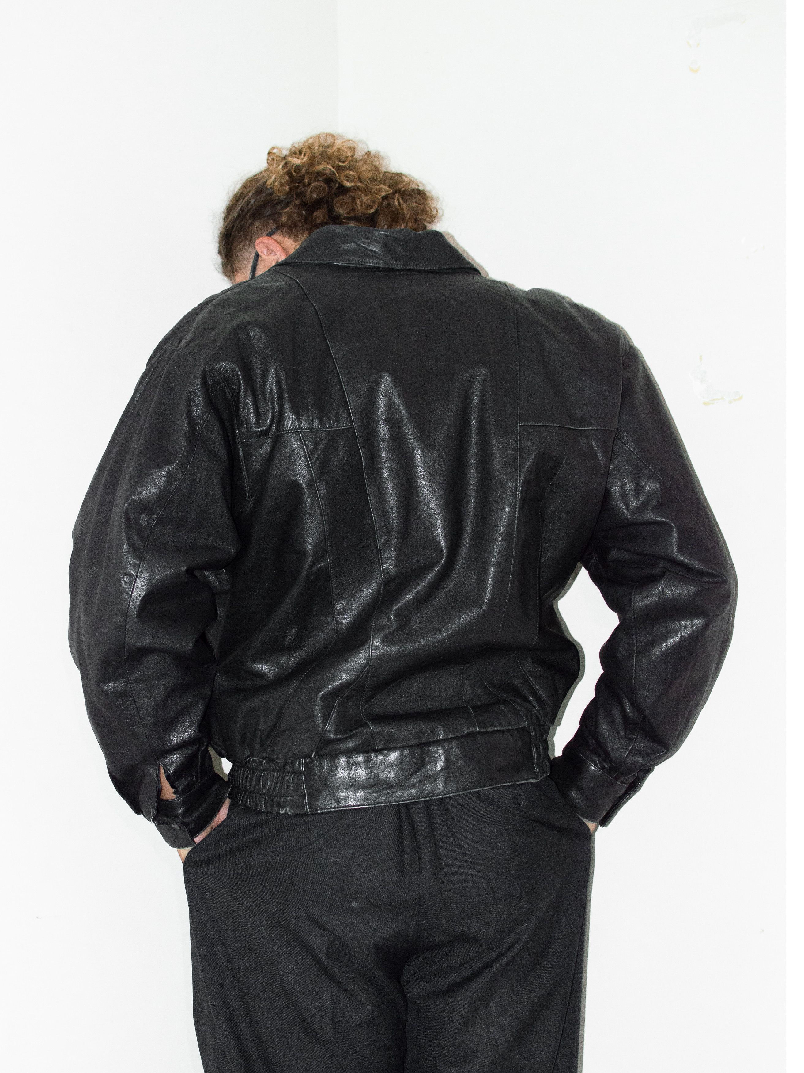 Designer × Japanese Brand × Vintage 90s Vintage Black faded real leather bomber jacket Size US XXL / EU 58 / 5 - 4 Thumbnail