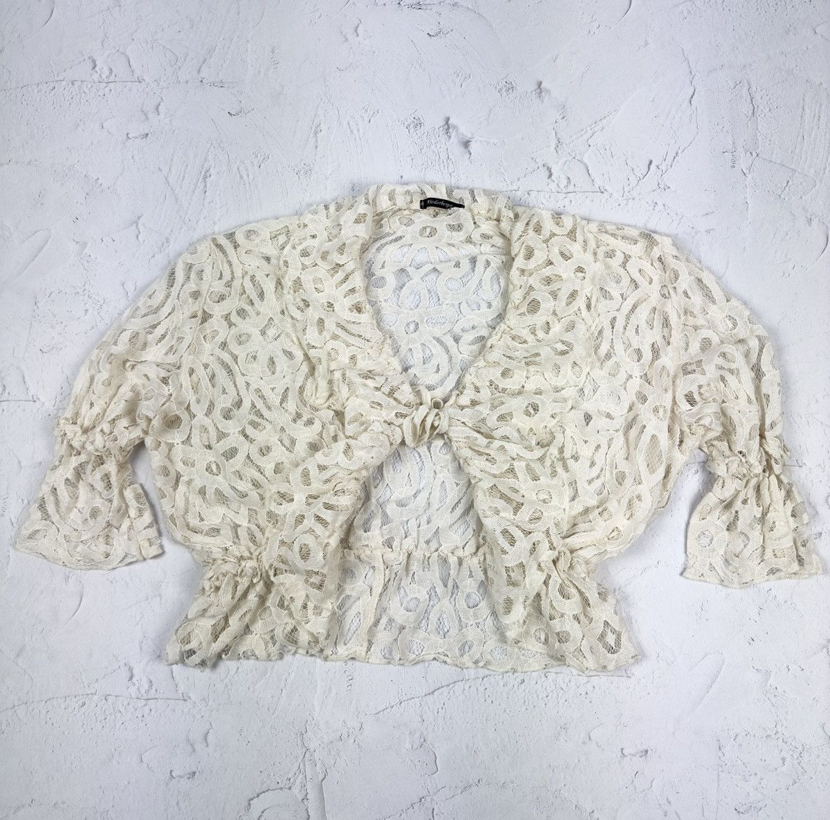 Japanese Brand × Vintage Vintage Mesh Relaxed Crop Blouse Size L / US 10 / IT 46 - 1 Thumbnail