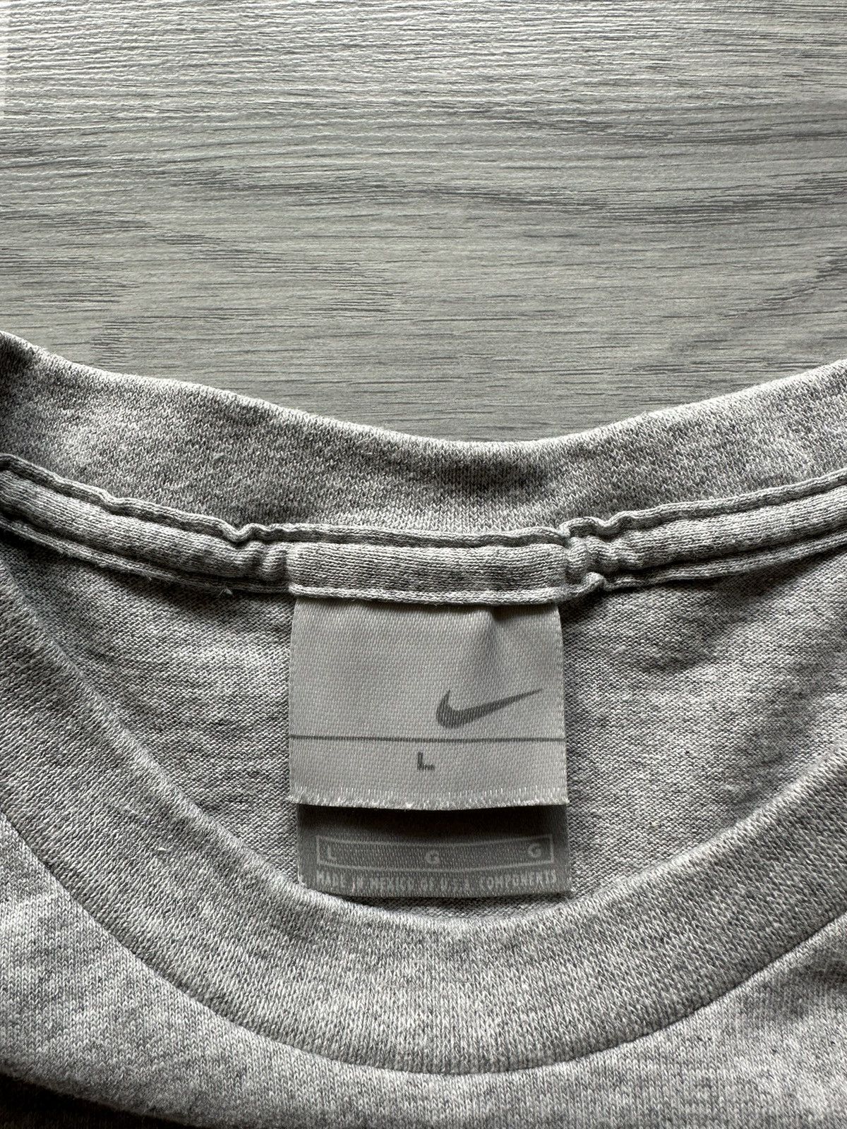 Nike × Nike ACG × Vintage Vintage T-shirt Nike 90s central swoosh made in Mexico Size US L / EU 52-54 / 3 - 5 Thumbnail