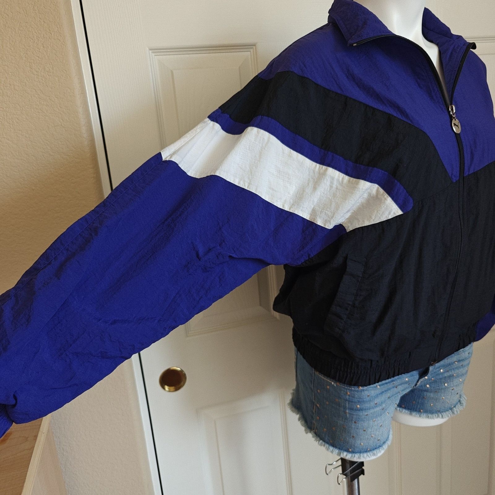 Vintage Vintage Puma 90s oversized track jacket/windbreaker sz XXS Size XXS / US 00 / IT 34 - 5 Thumbnail