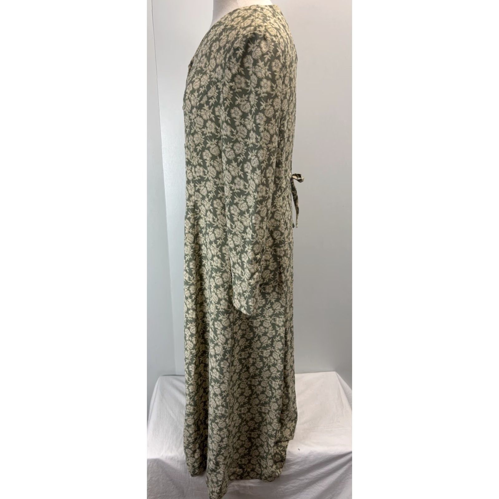 Vintage VINTAGE Adrienne Vittadini Floral Maxi Dress Sz 12 Sage Green & Cream Long Sleeve Button Front 90s Womens Size XL / US 12-14 / IT 48-50 - 2 Thumbnail