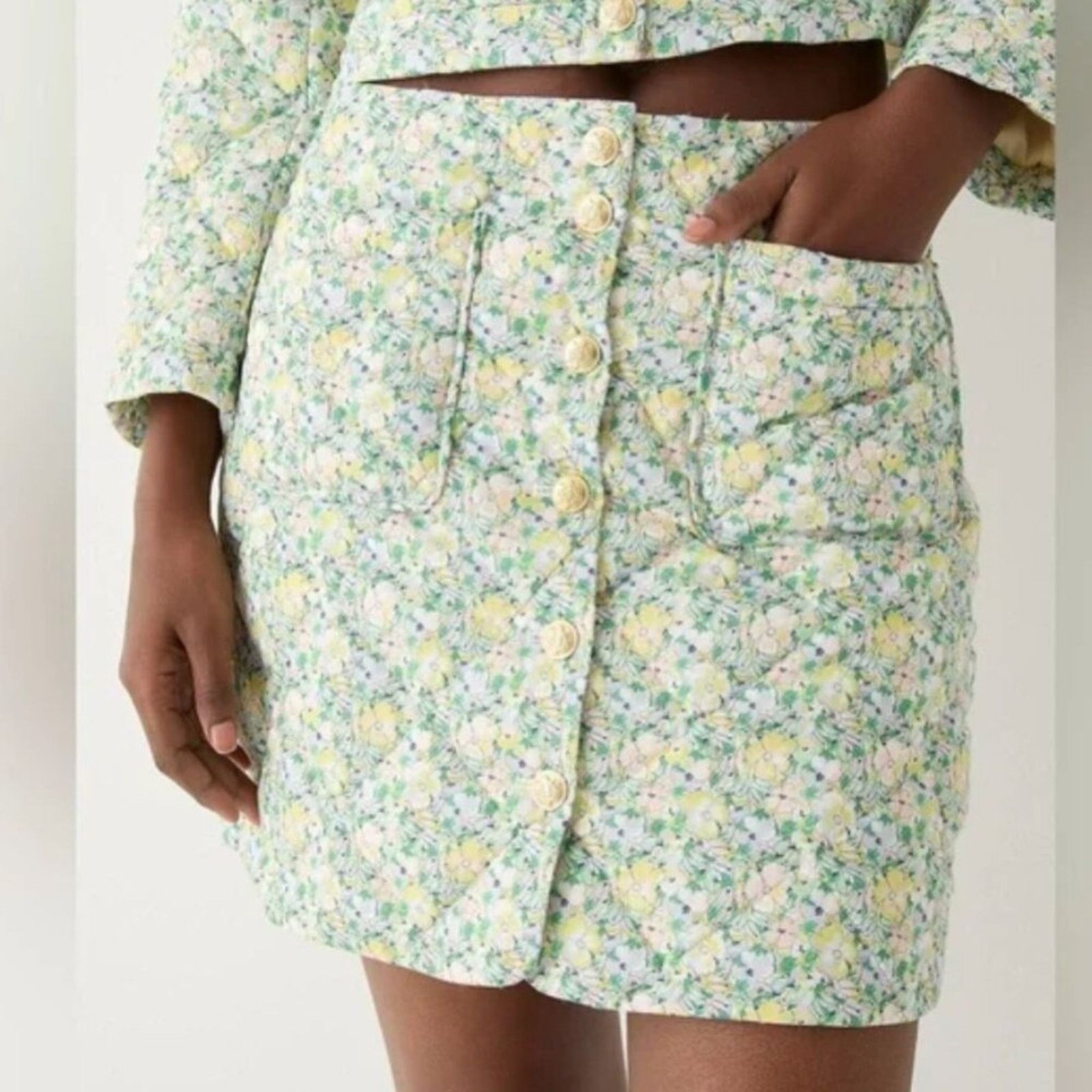 J.Crew J. Crew New Limited edition quilt button mini skirt Liberty Size 27" / US 4 / IT 40 - 2 Thumbnail