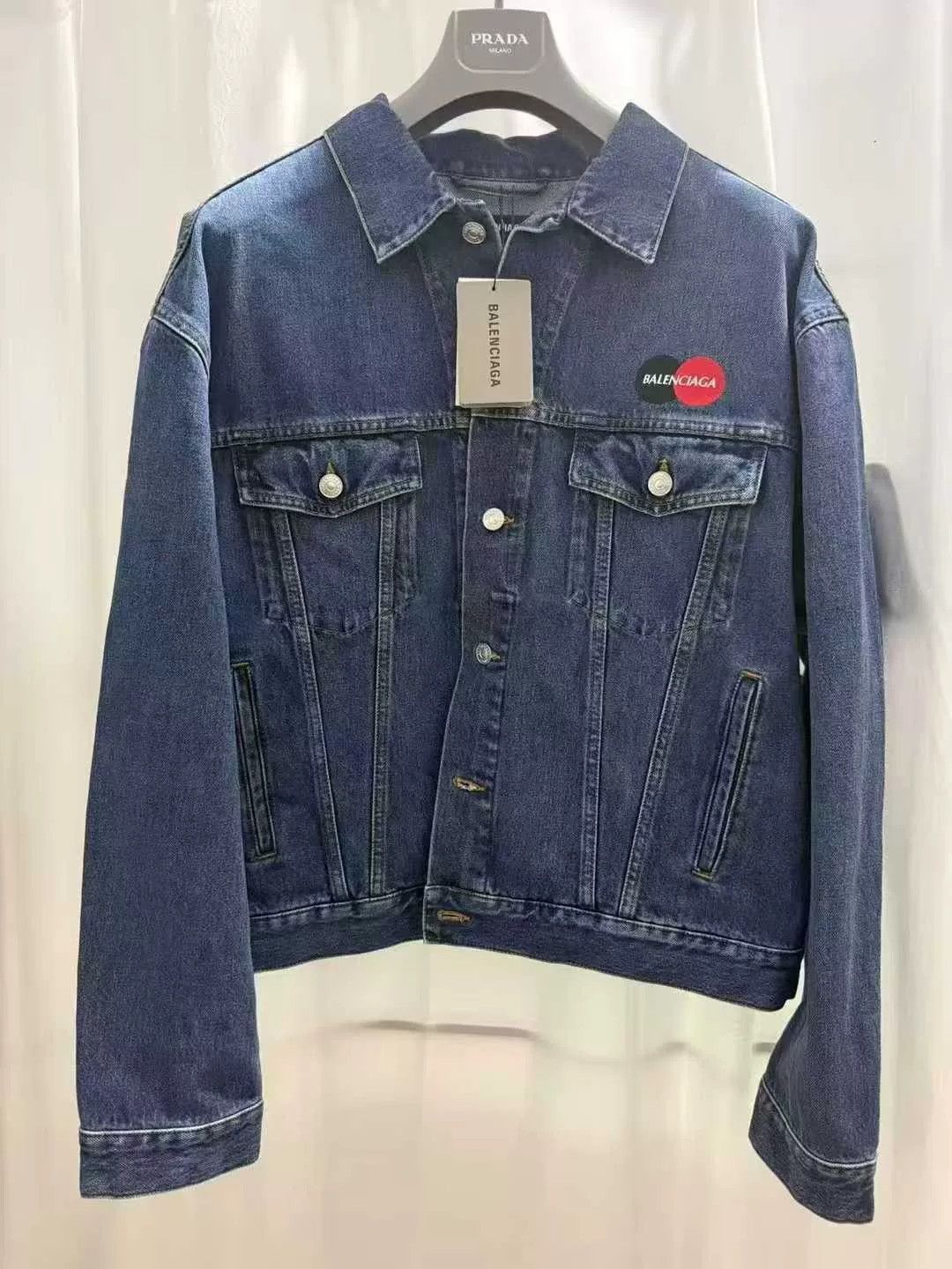 Balenciaga balenciaga blue embroidered denim jacket Size US L / EU 52-54 / 3 - 1 Thumbnail